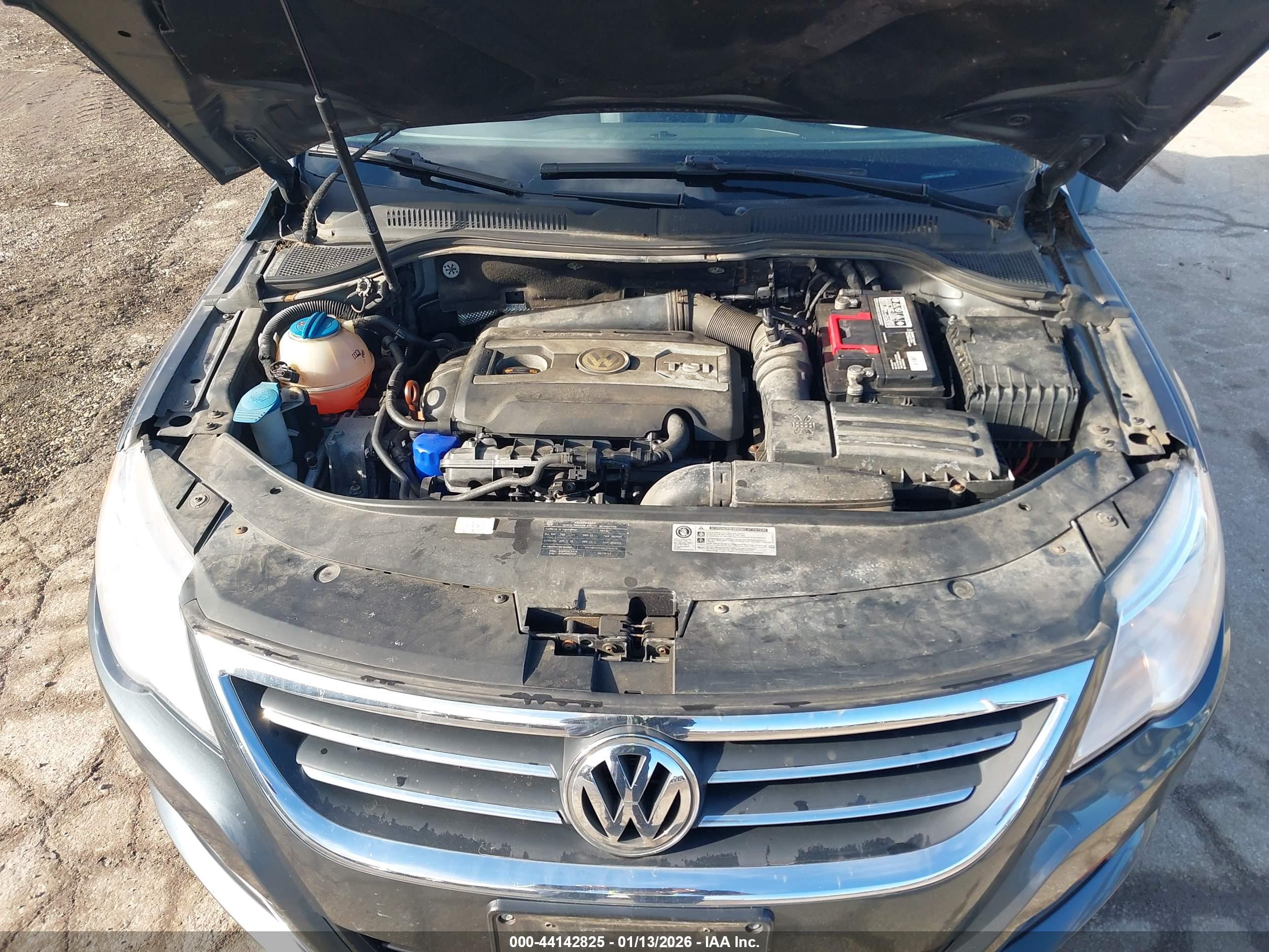 VOLKSWAGEN CC image 10