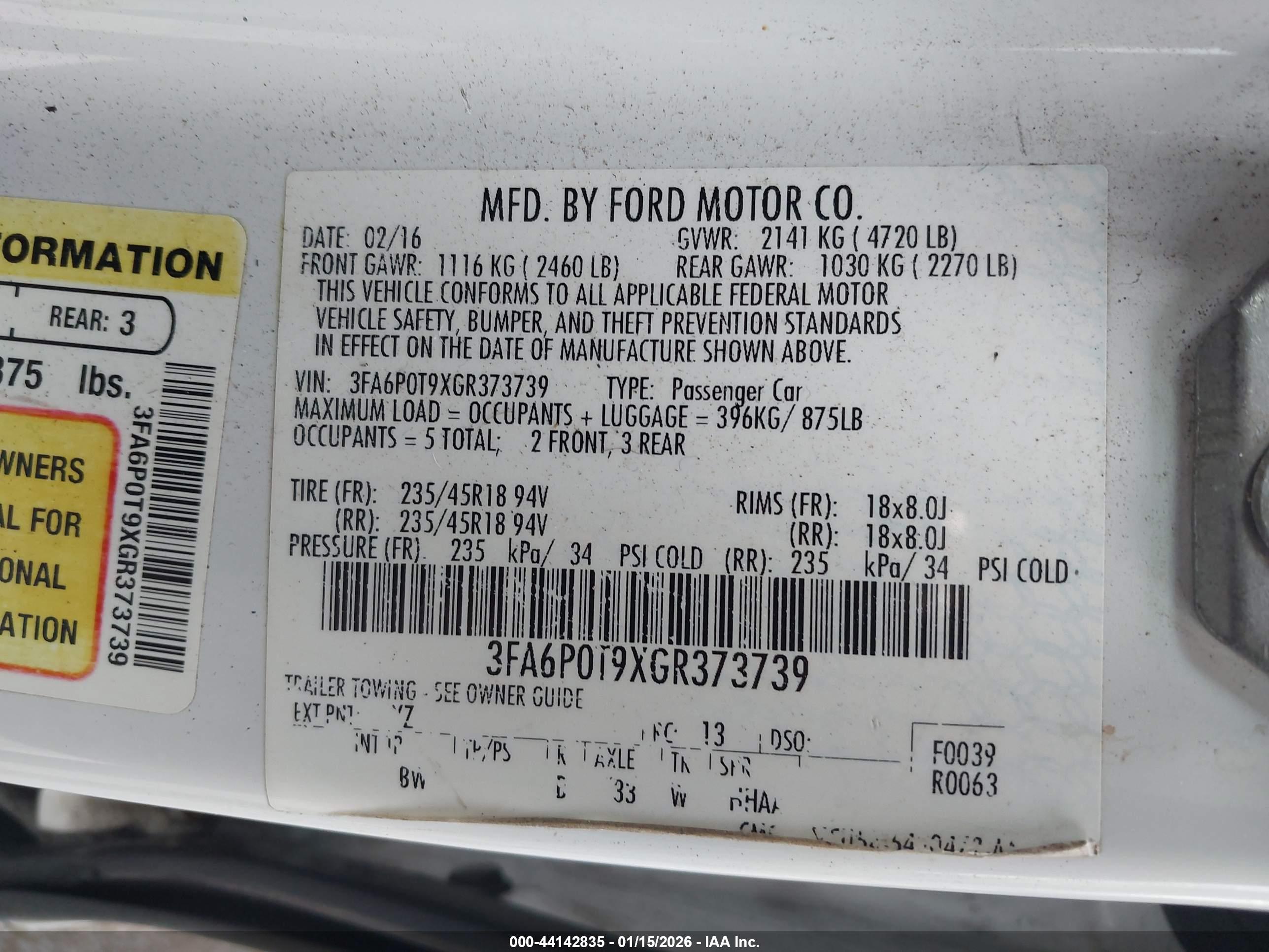 FORD FUSION image 9