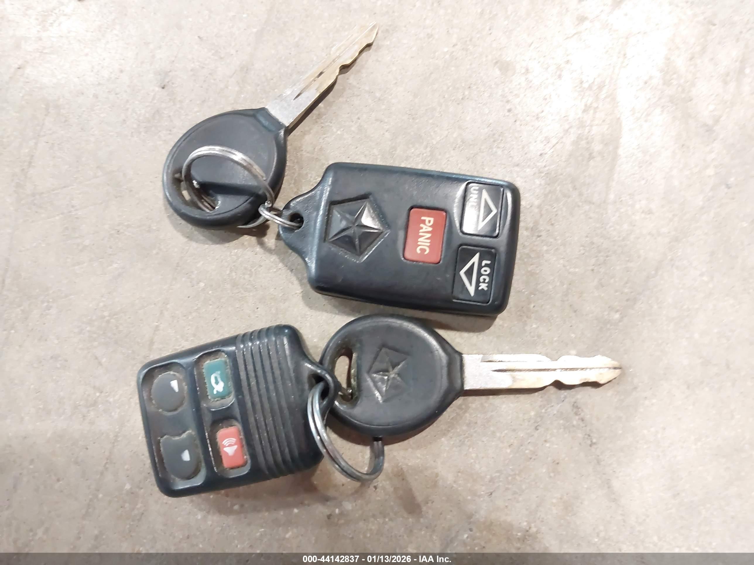 DODGE GRAND image 11