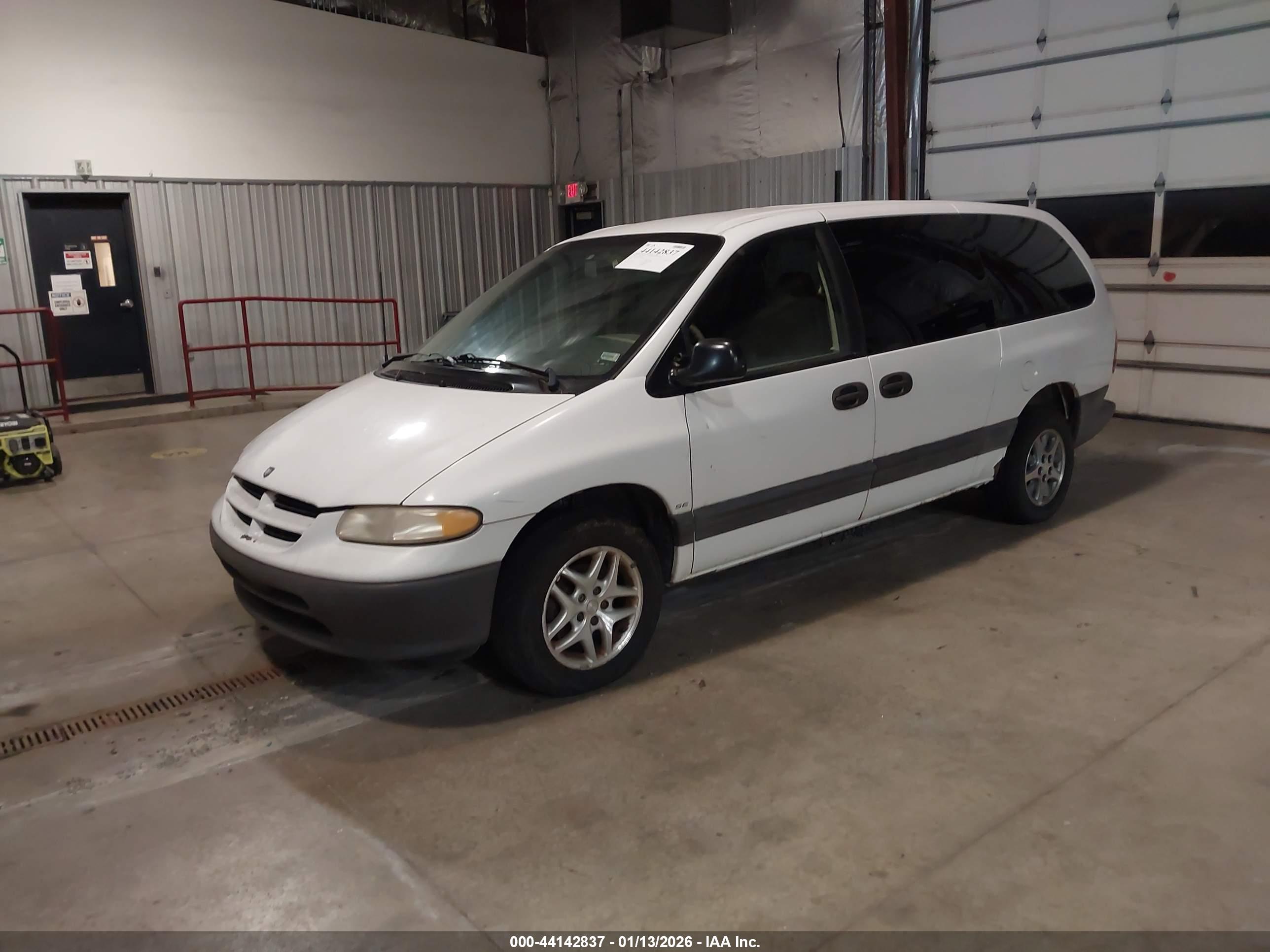 DODGE GRAND image 2