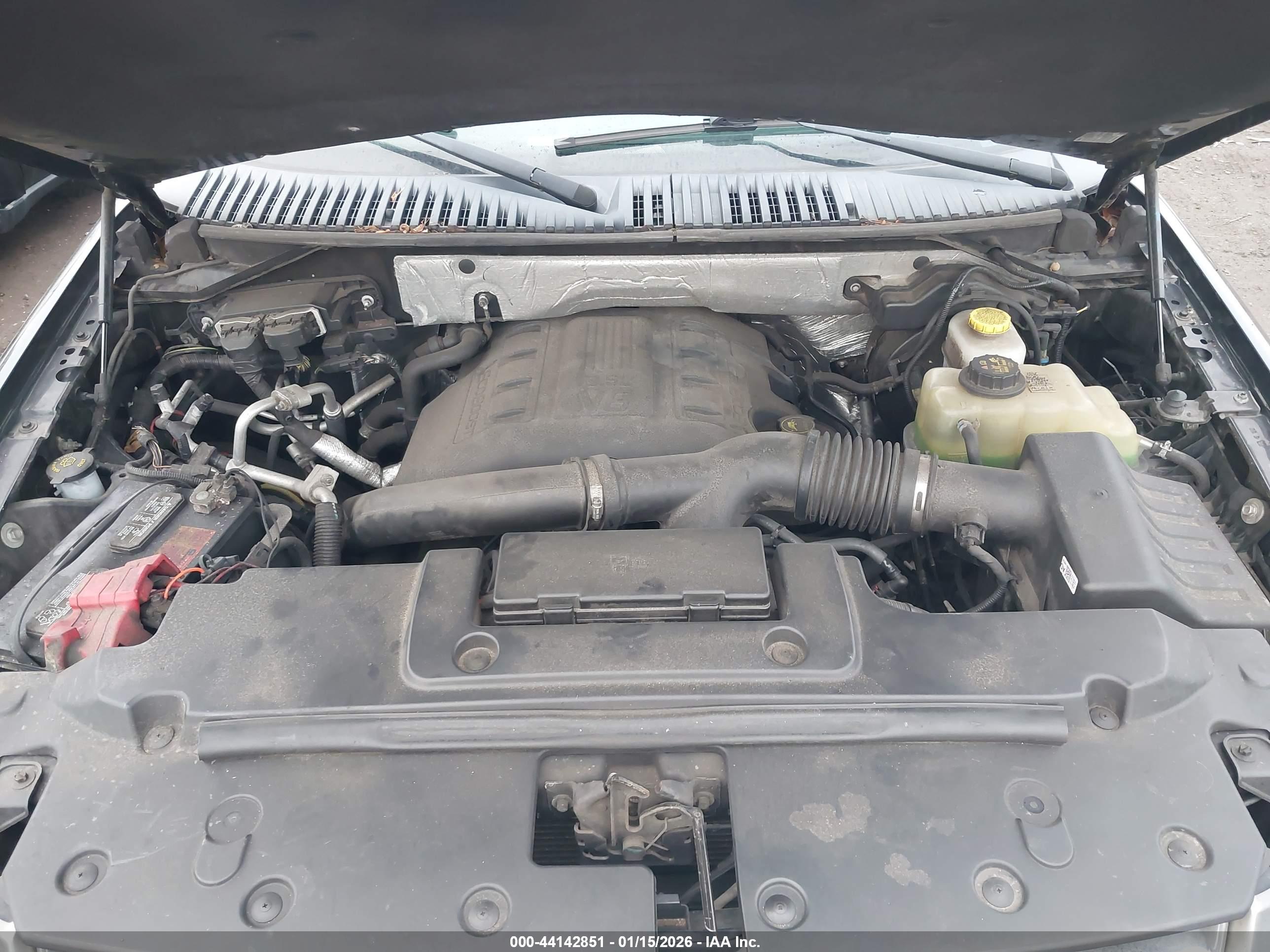 FORD EXPEDITION image 10