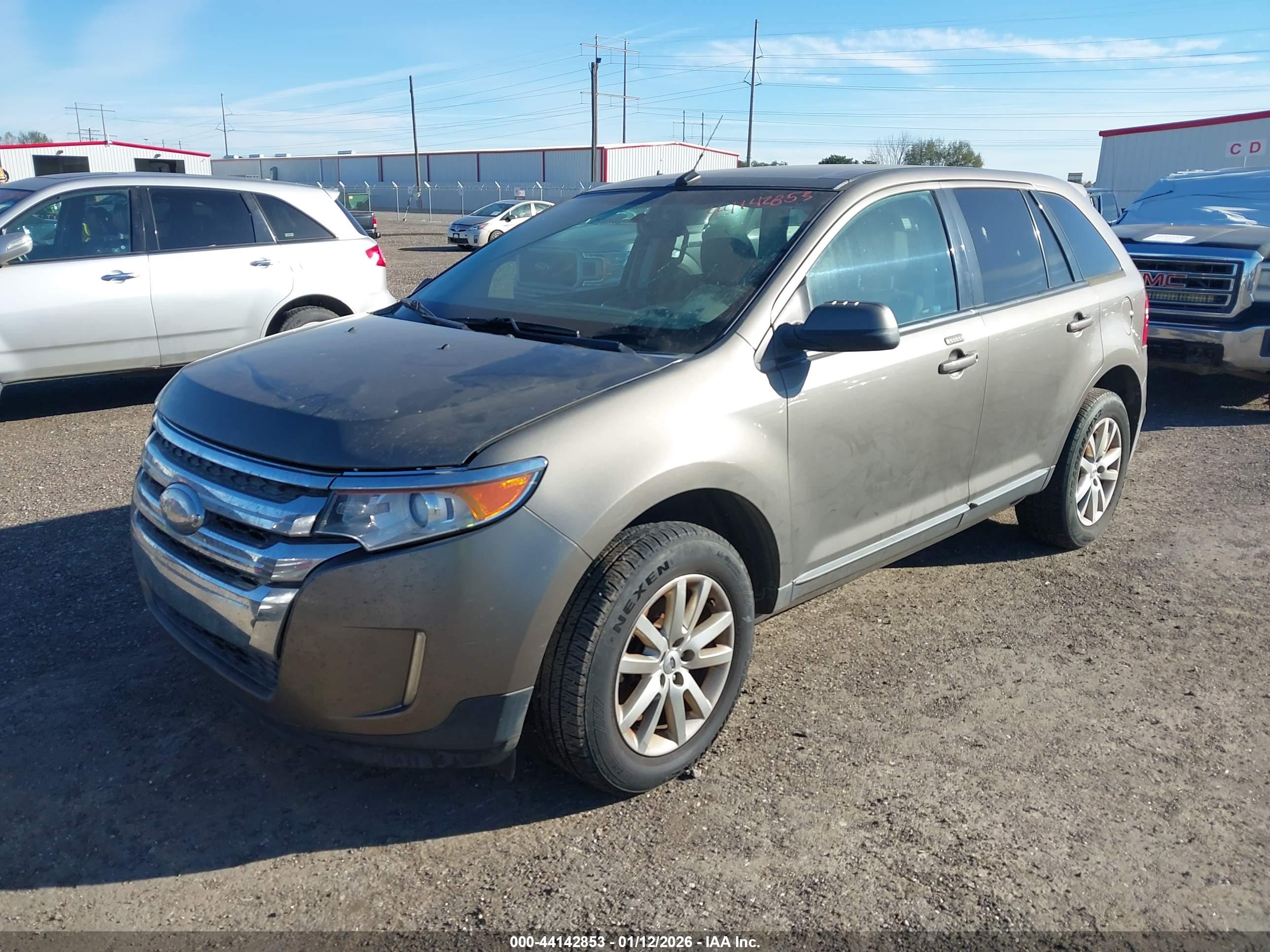 FORD EDGE image 2