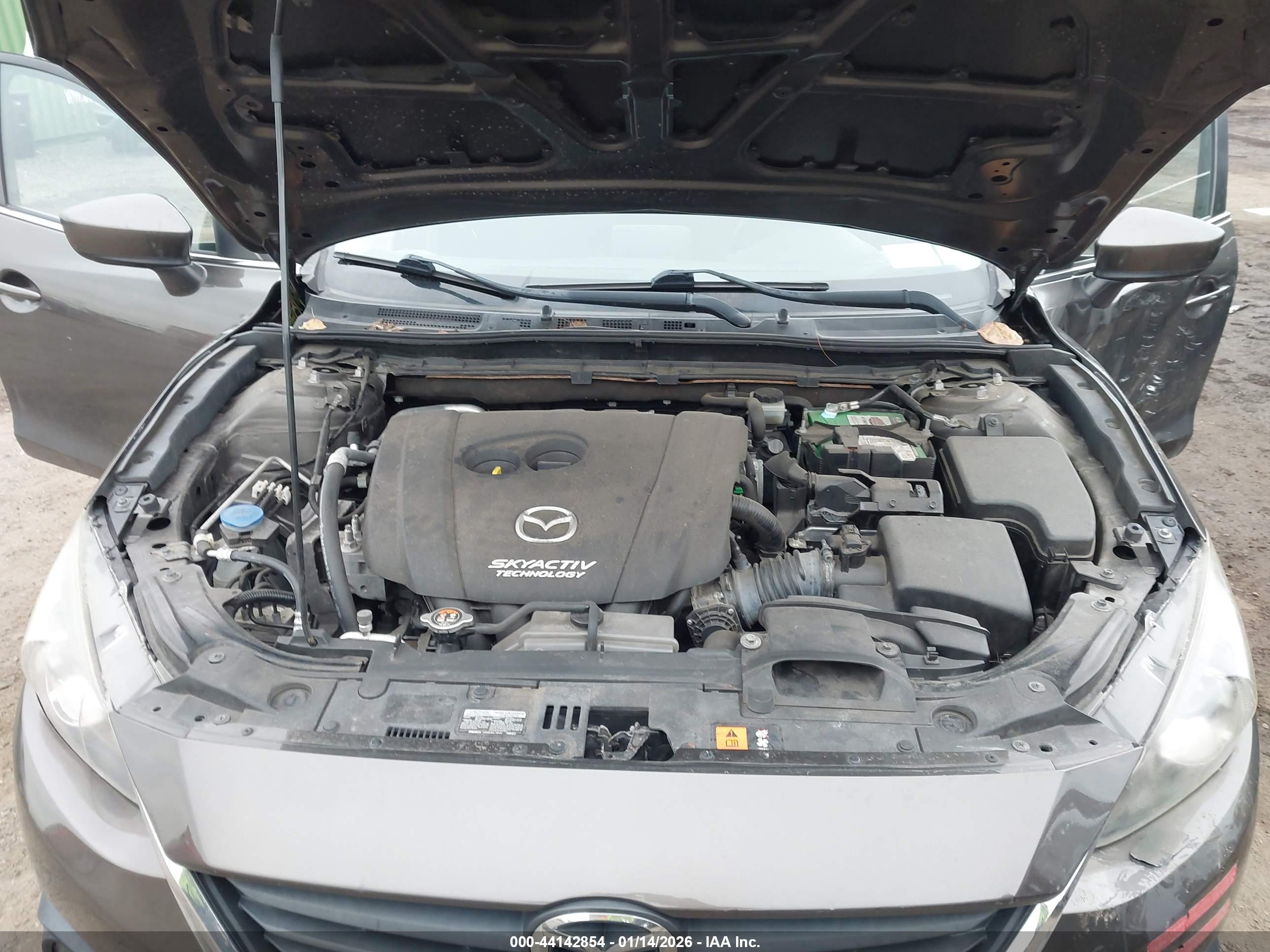MAZDA MAZDA3 image 10