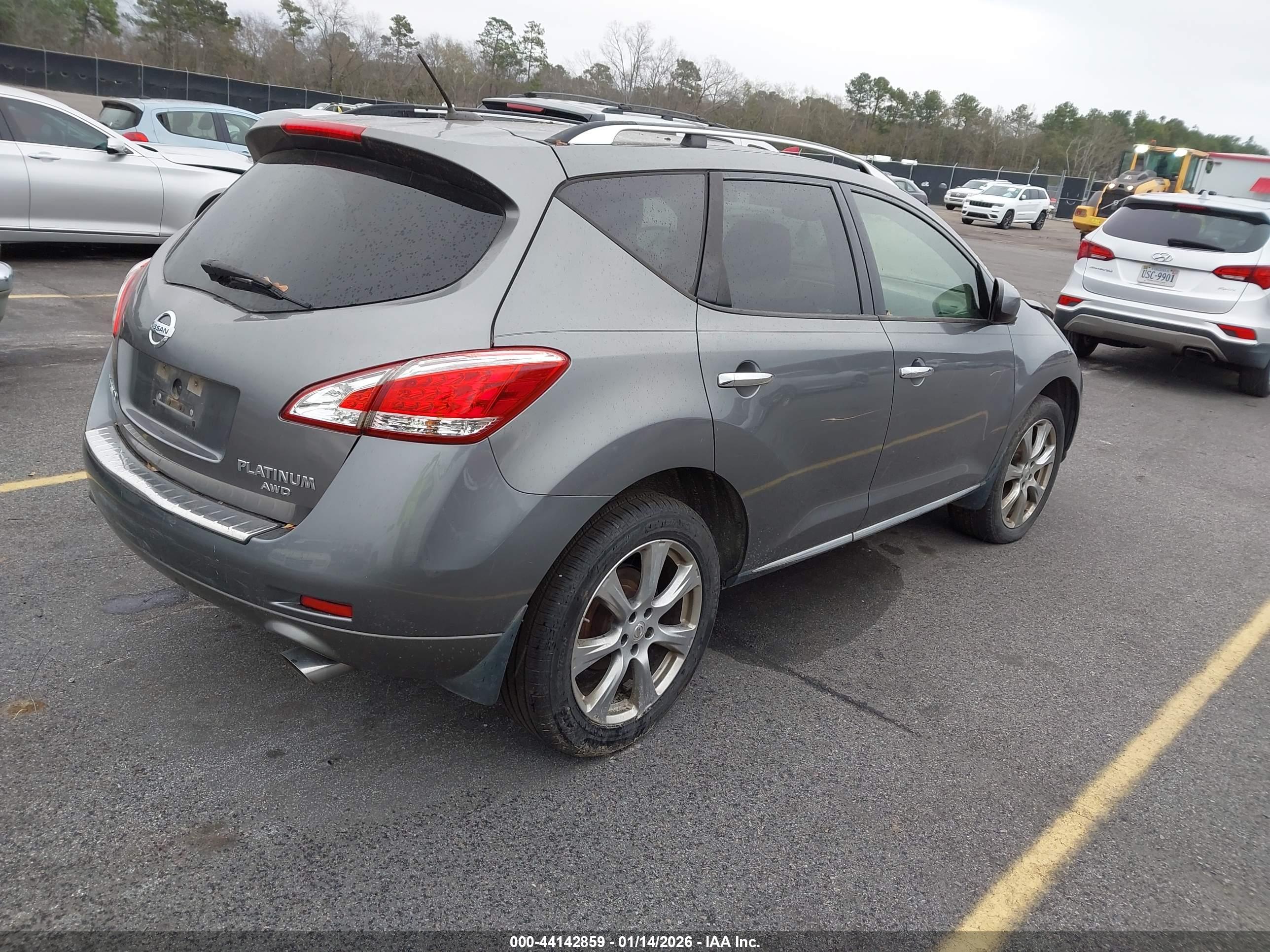 NISSAN MURANO image 4