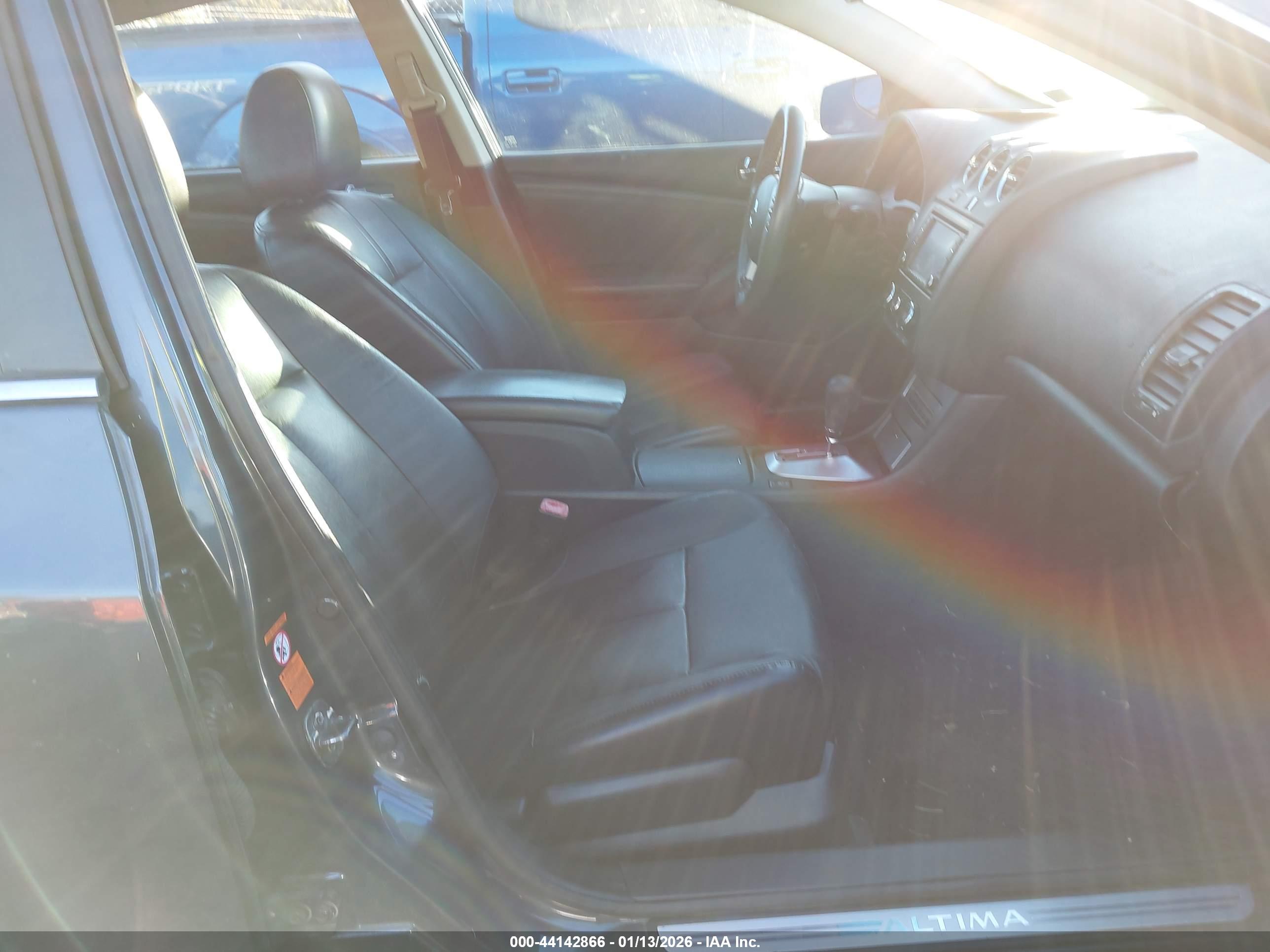 NISSAN ALTIMA image 5