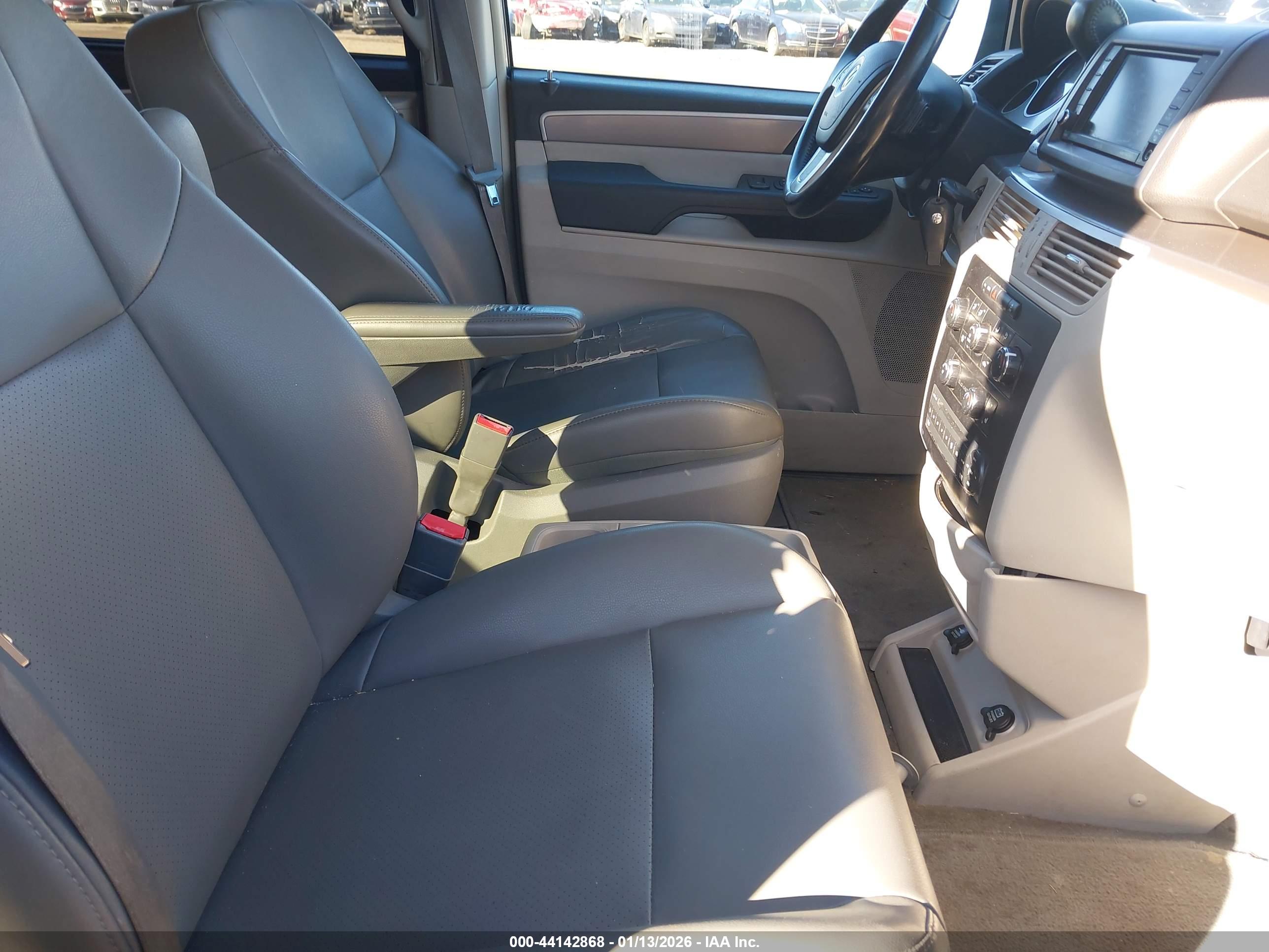 VOLKSWAGEN ROUTAN image 5
