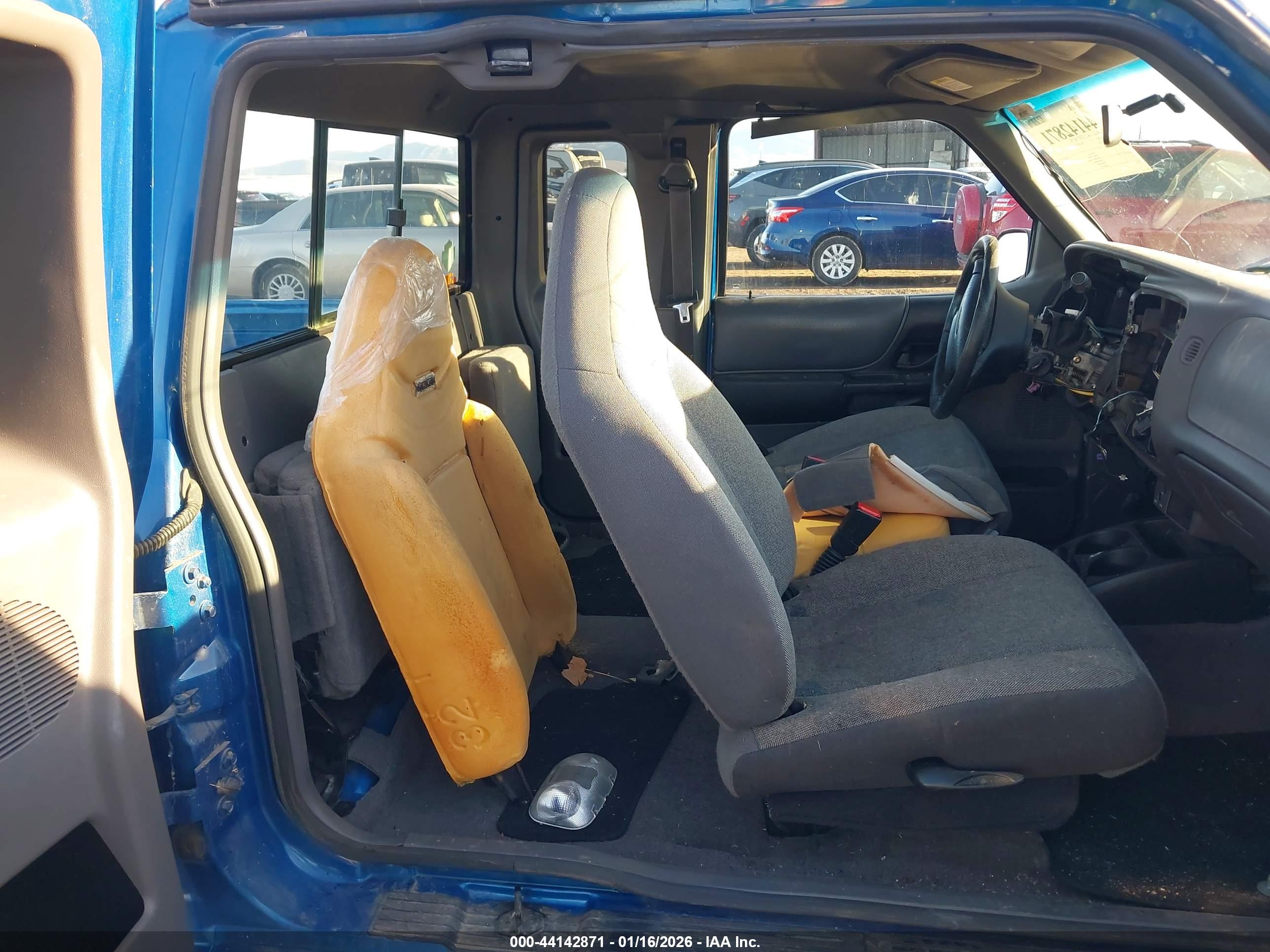 FORD RANGER image 8