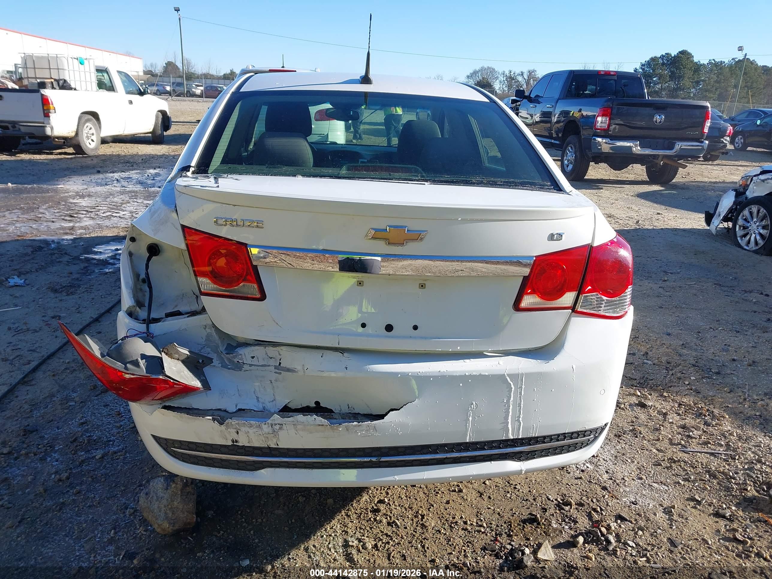 CHEVROLET CRUZE image 6