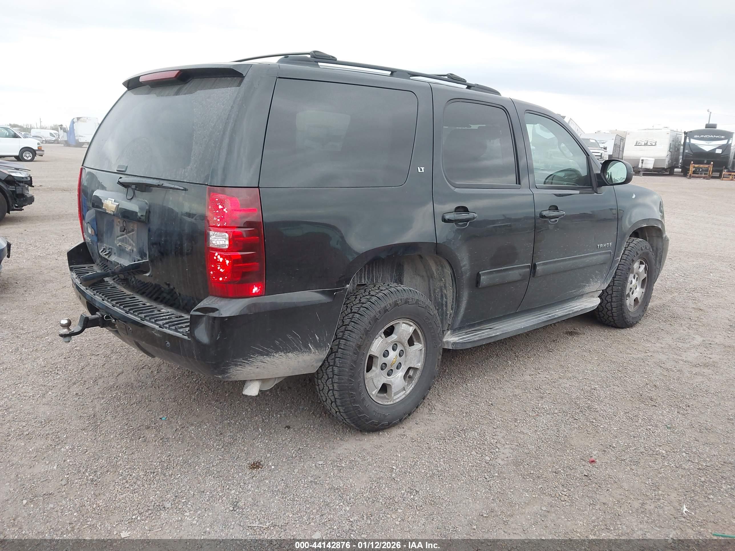 CHEVROLET TAHOE image 4