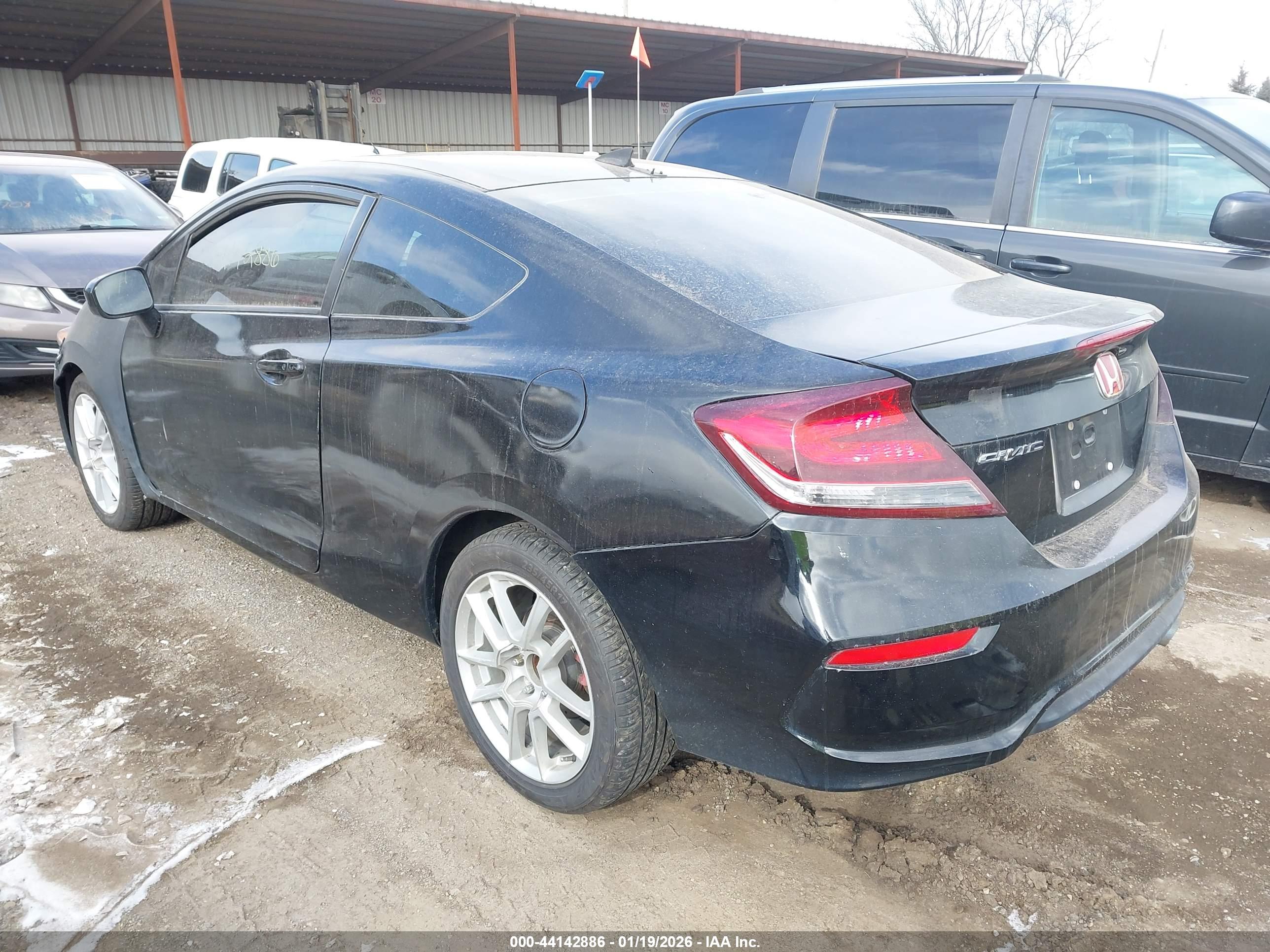 HONDA CIVIC image 3