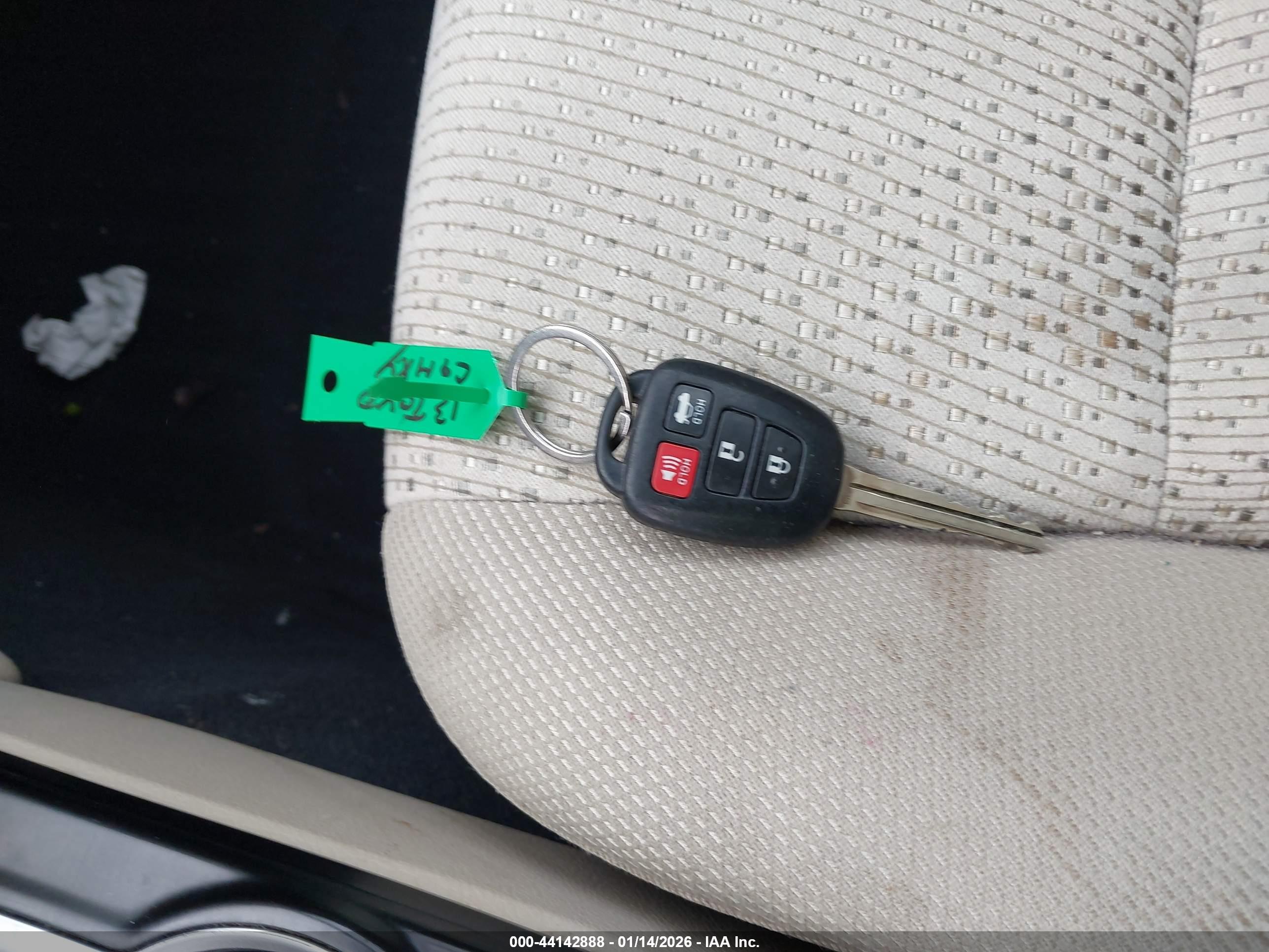 TOYOTA CAMRY image 11