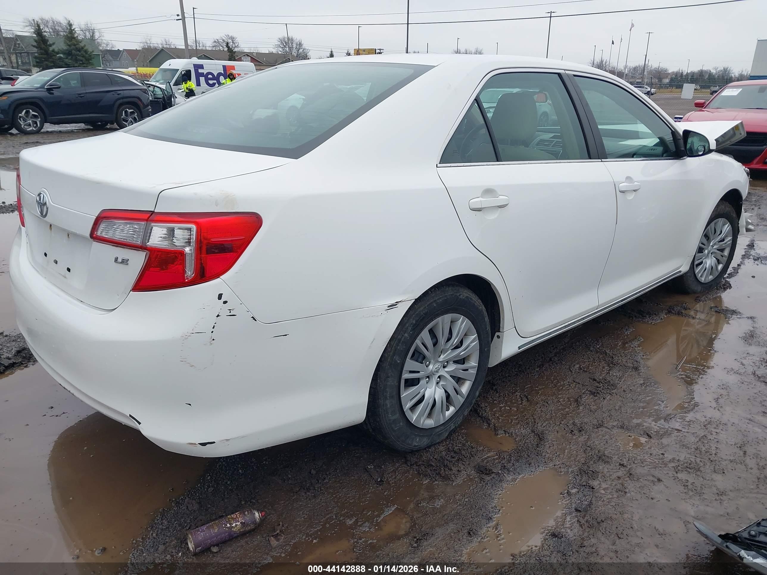 TOYOTA CAMRY image 4