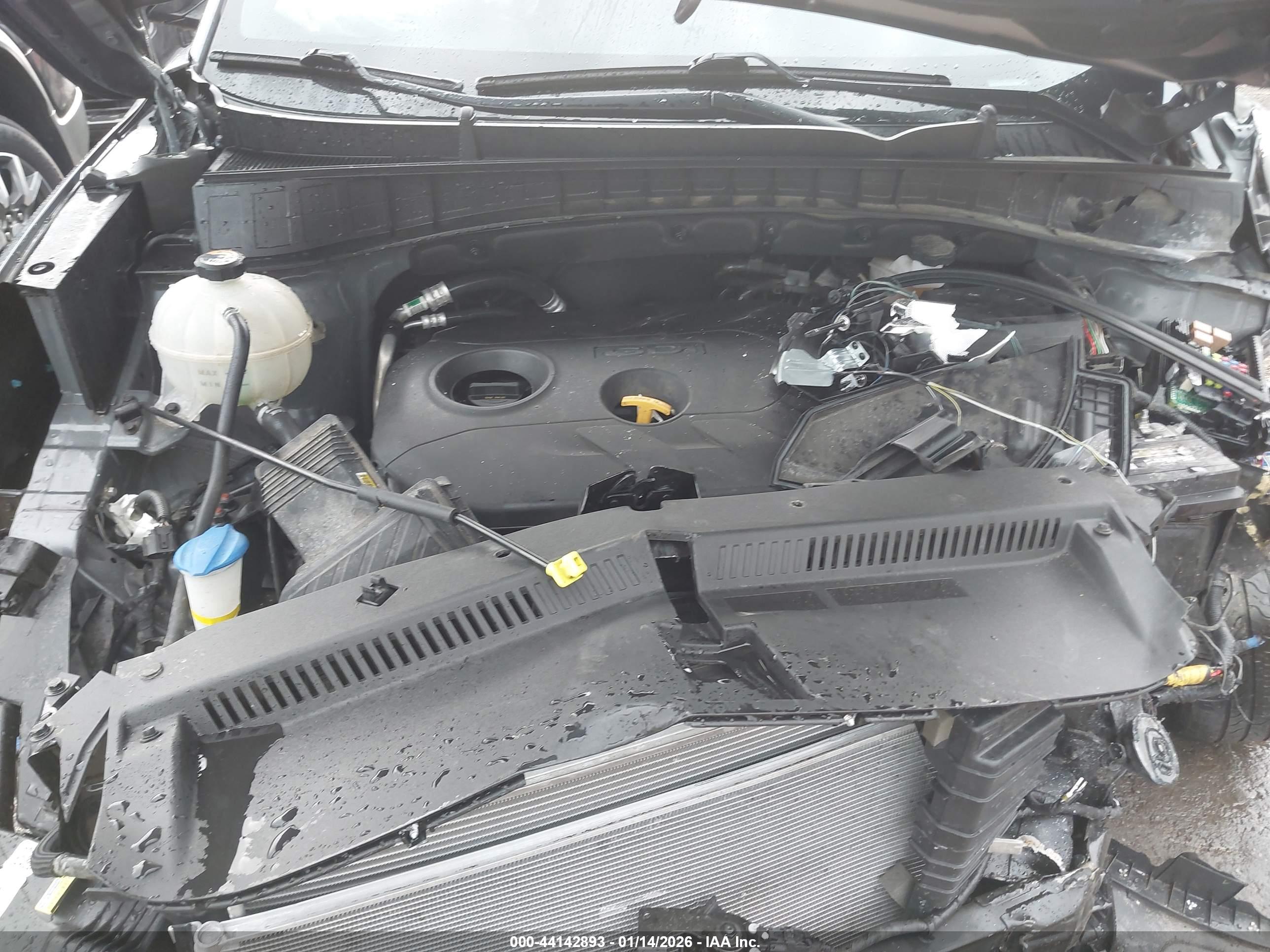 HYUNDAI TUCSON image 10
