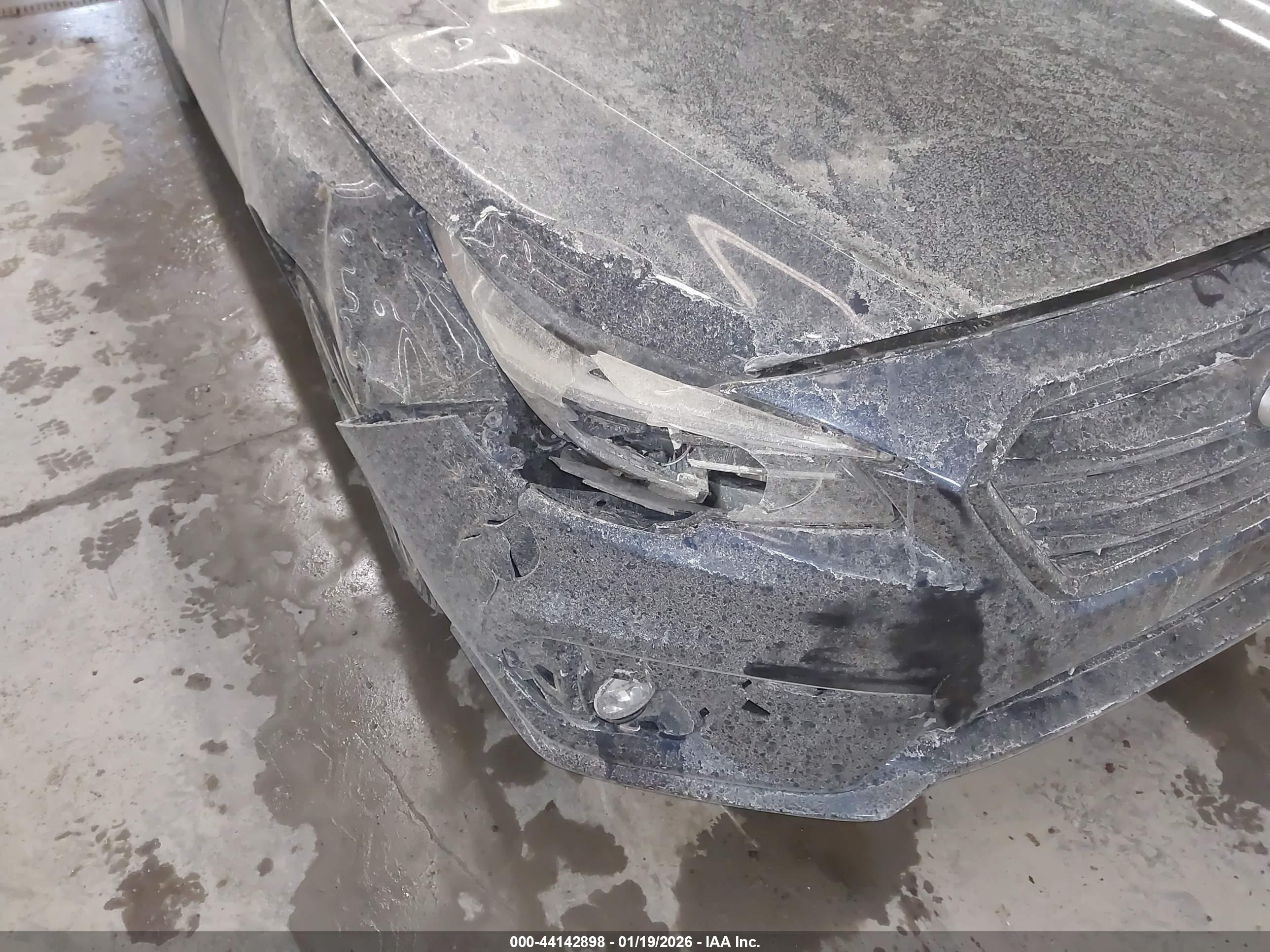 SUBARU LEGACY image 6