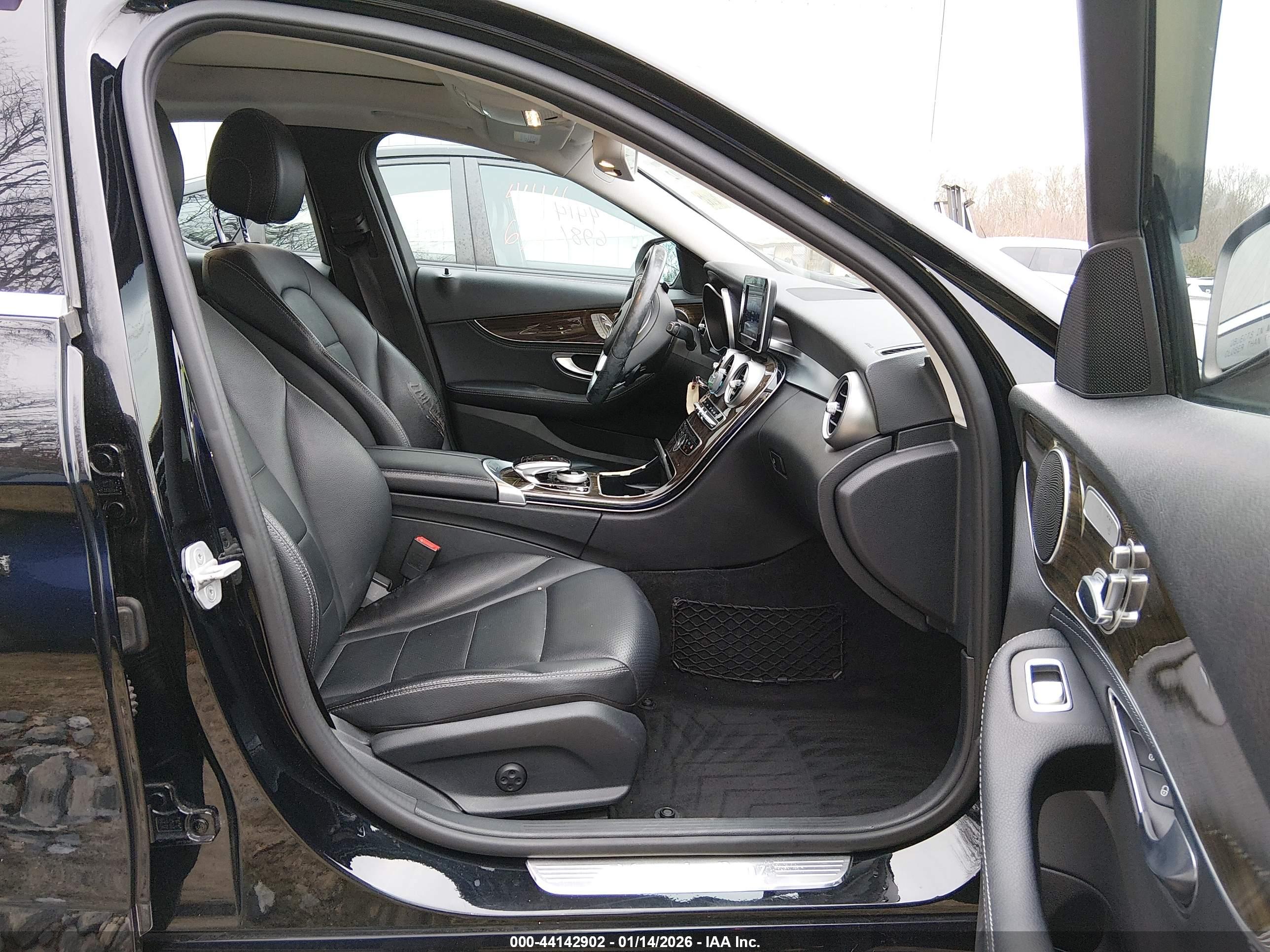 MERCEDES-BENZ C image 5