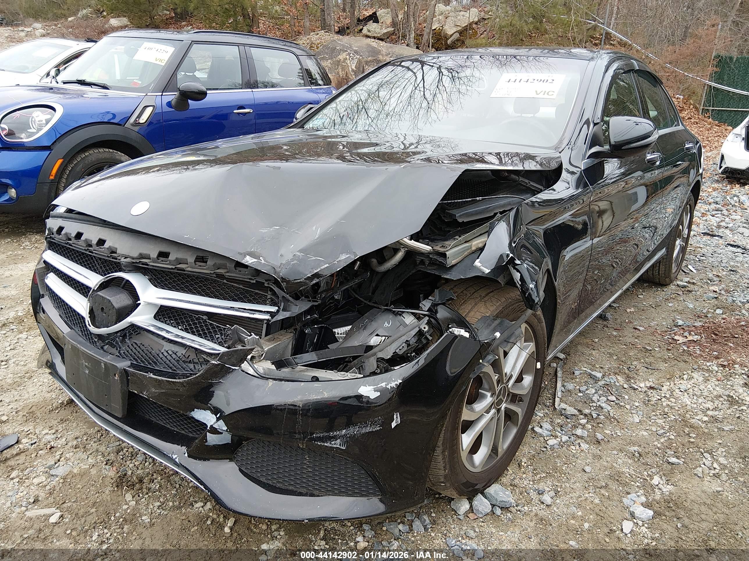 MERCEDES-BENZ C image 6