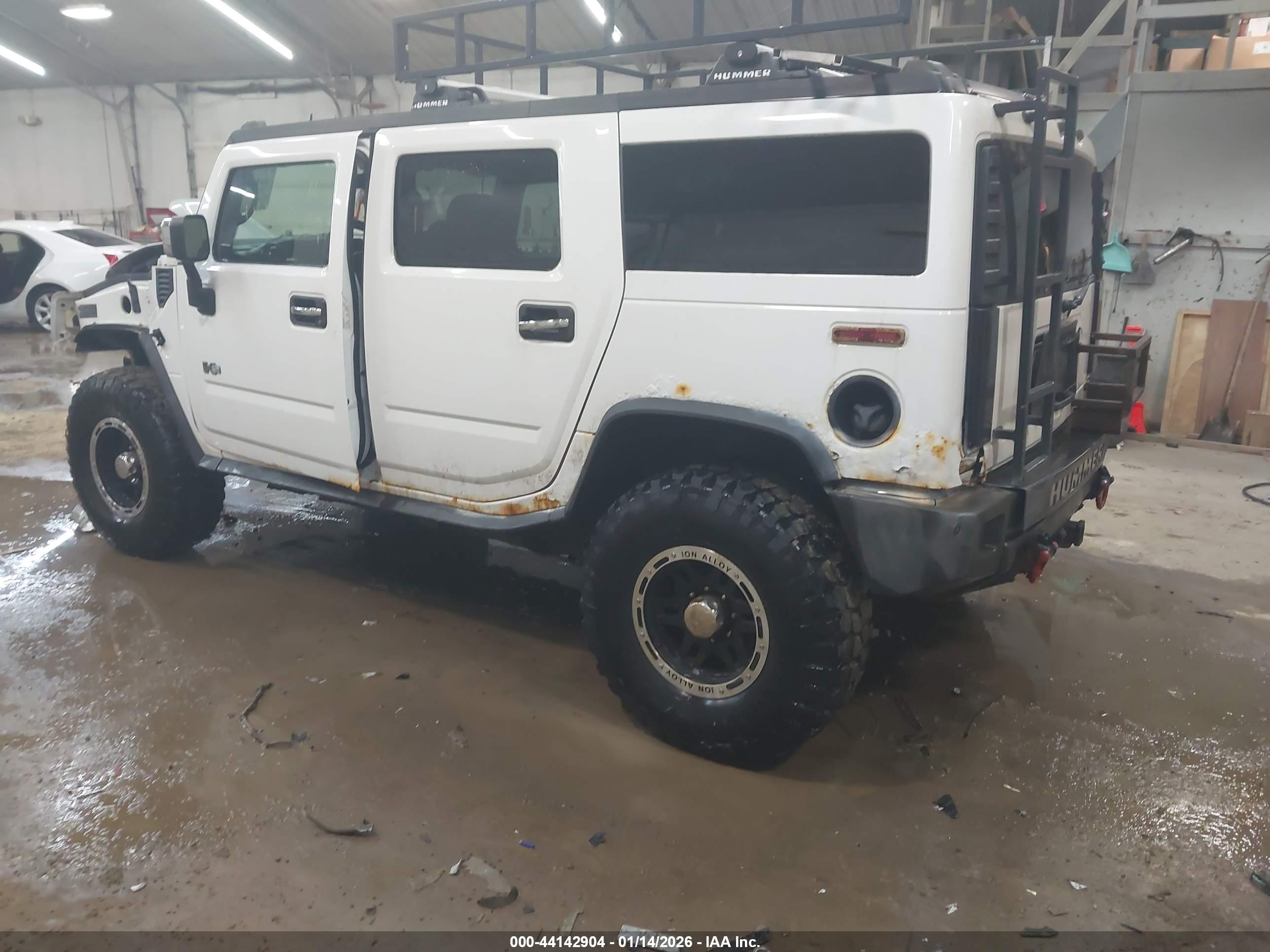 HUMMER H2 image 3