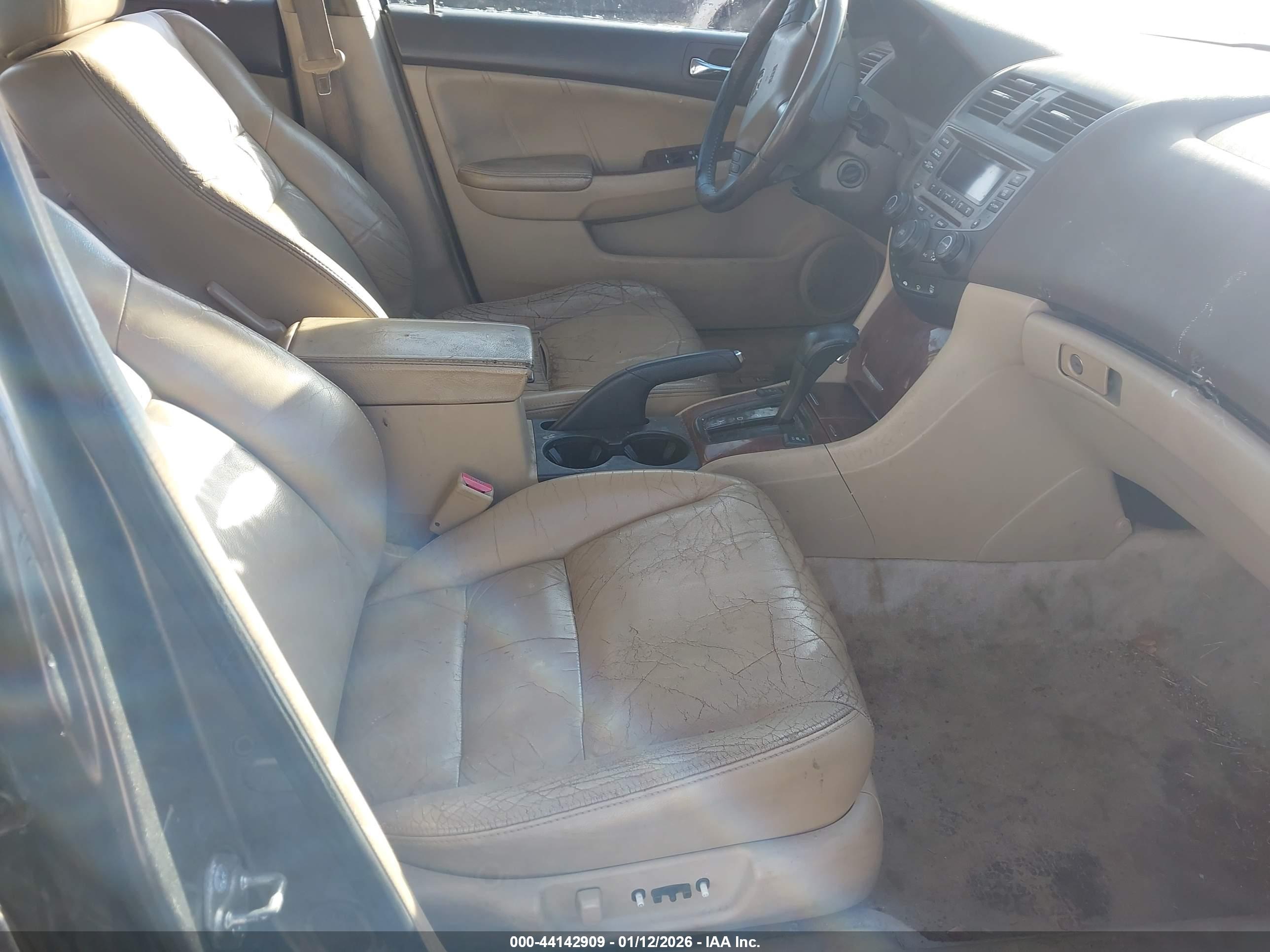 HONDA ACCORD image 5