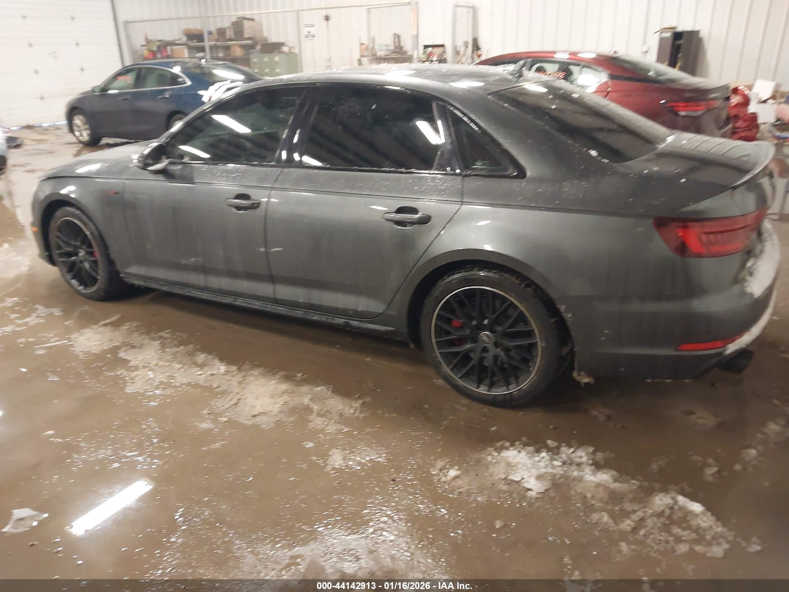 AUDI A4 image 3