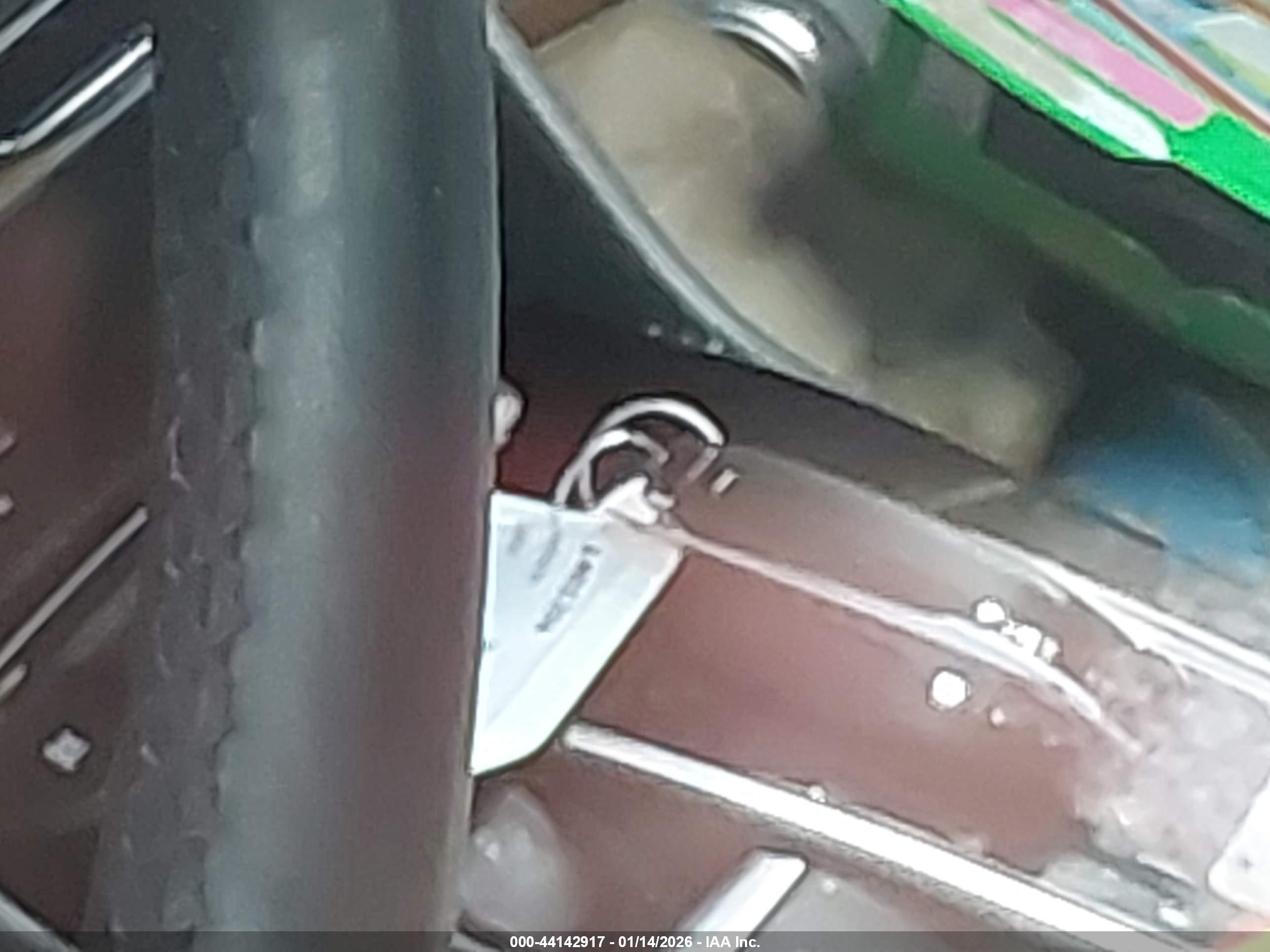 CHEVROLET BOLT image 11