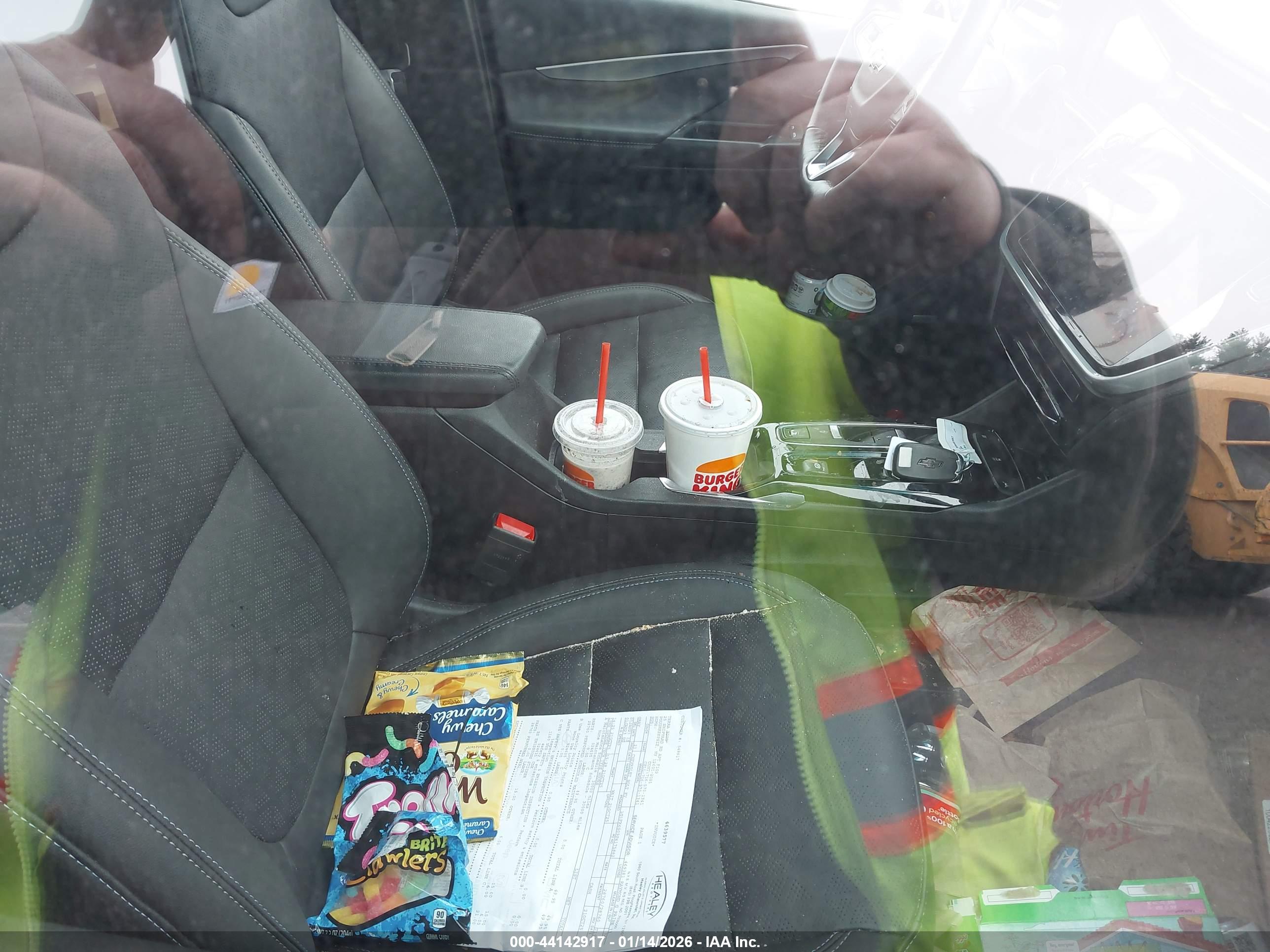 CHEVROLET BOLT image 5