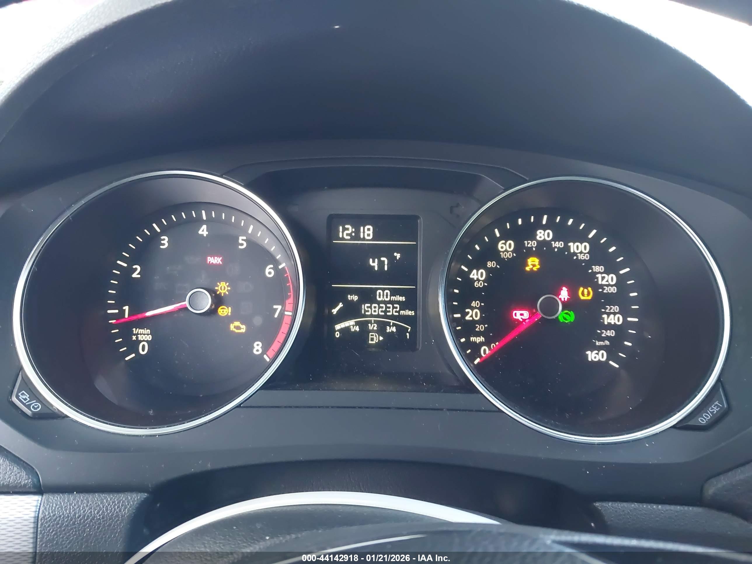VOLKSWAGEN JETTA image 7