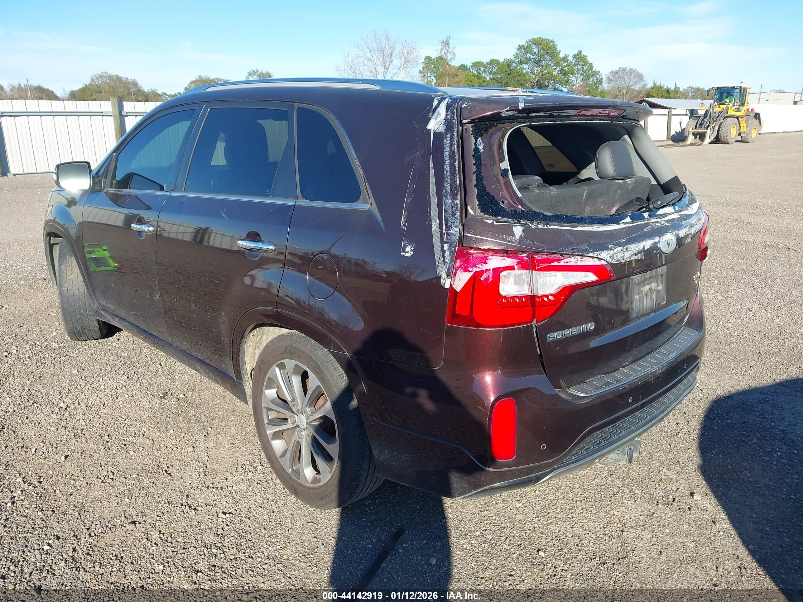 KIA SORENTO image 3