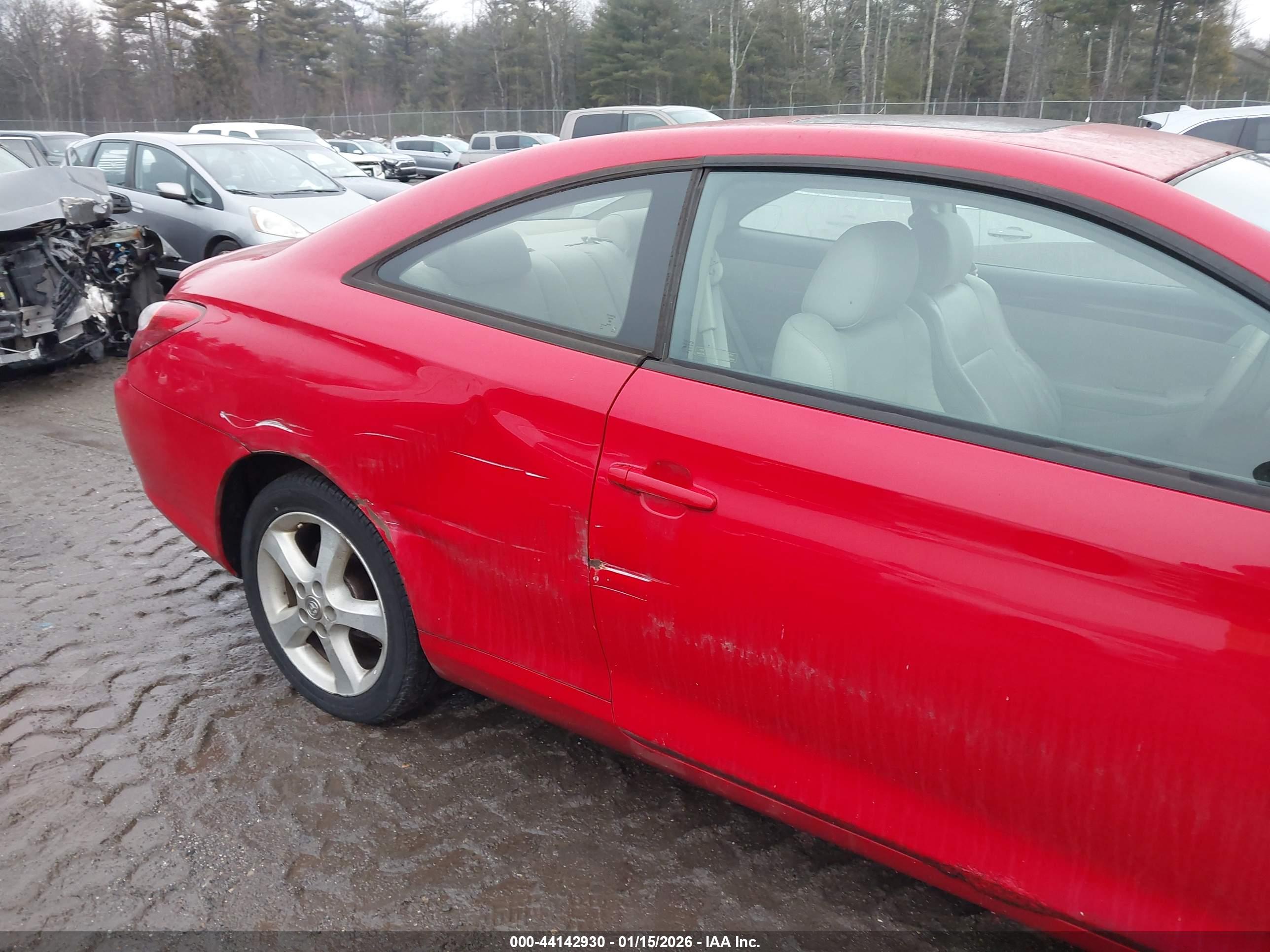 TOYOTA CAMRY image 6