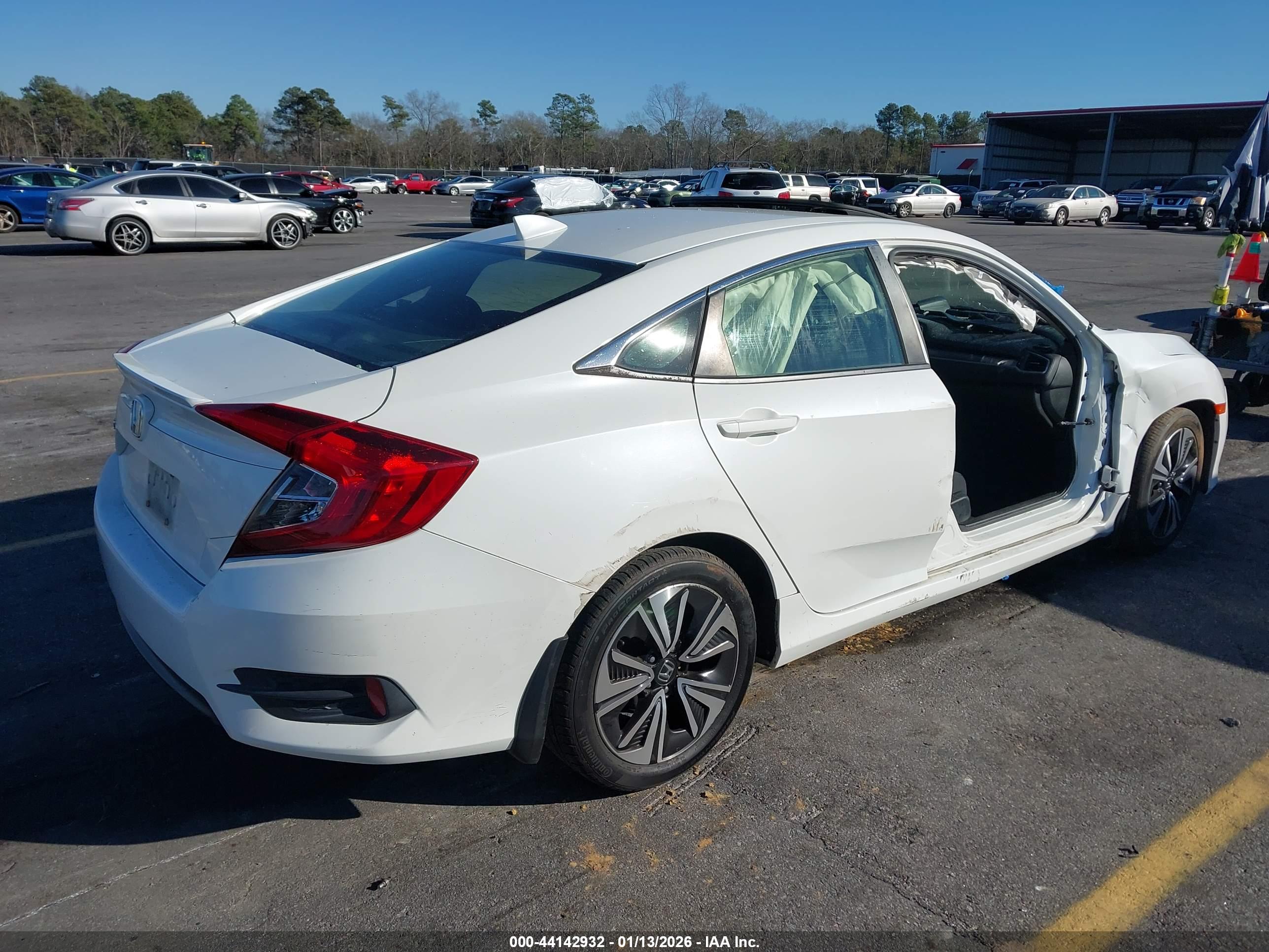 HONDA CIVIC image 4