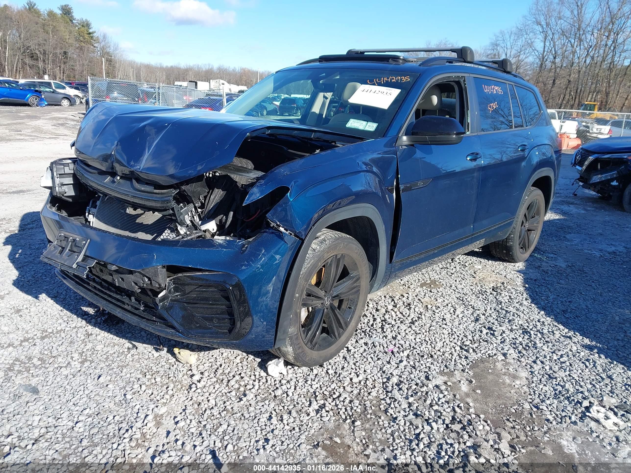 VOLKSWAGEN ATLAS image 2