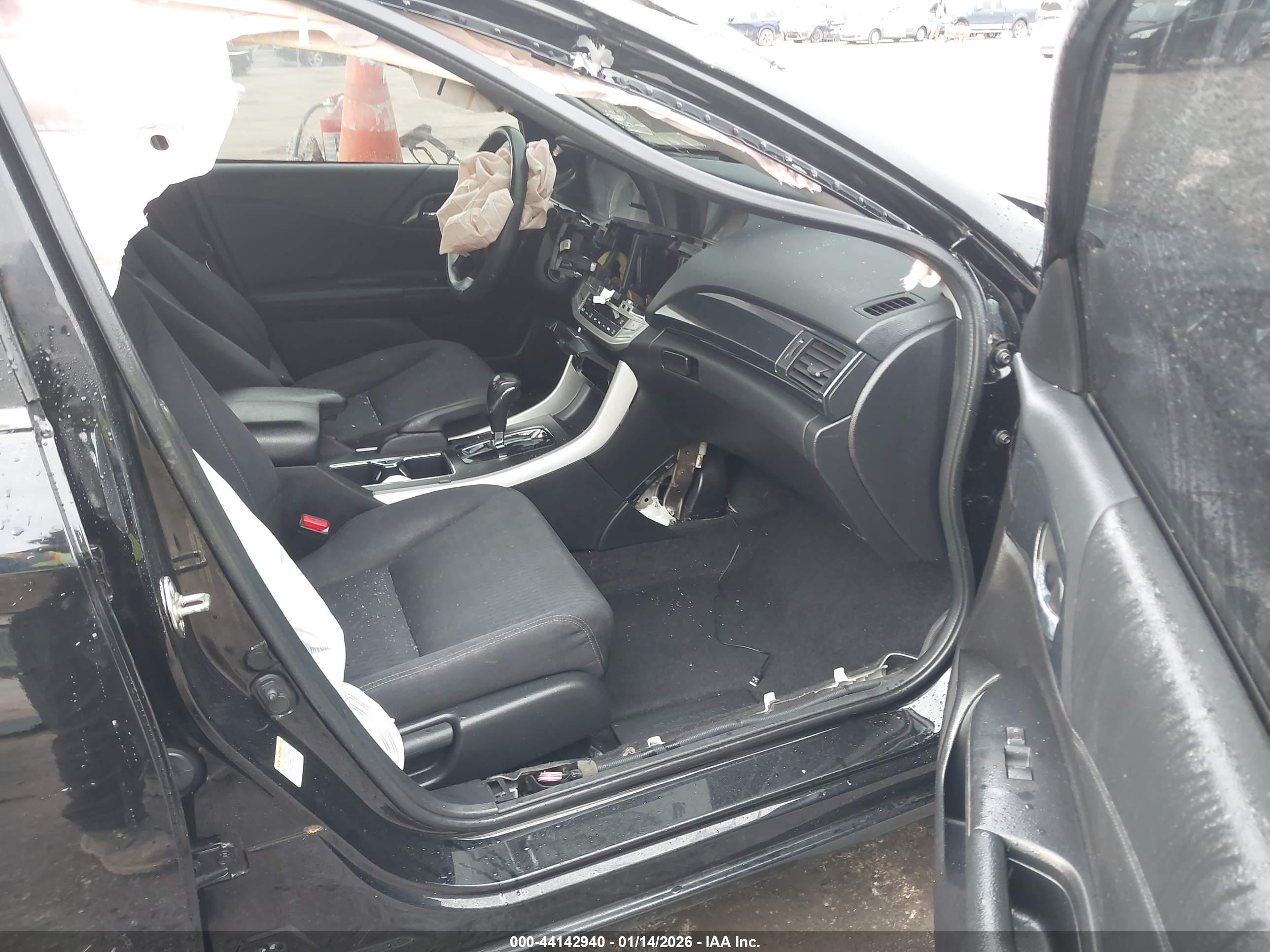 HONDA ACCORD image 5