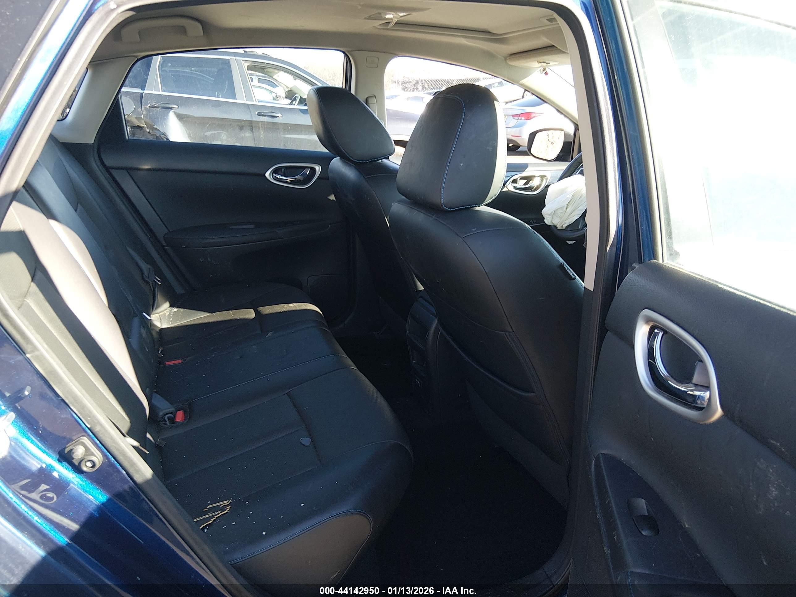 NISSAN SENTRA image 8