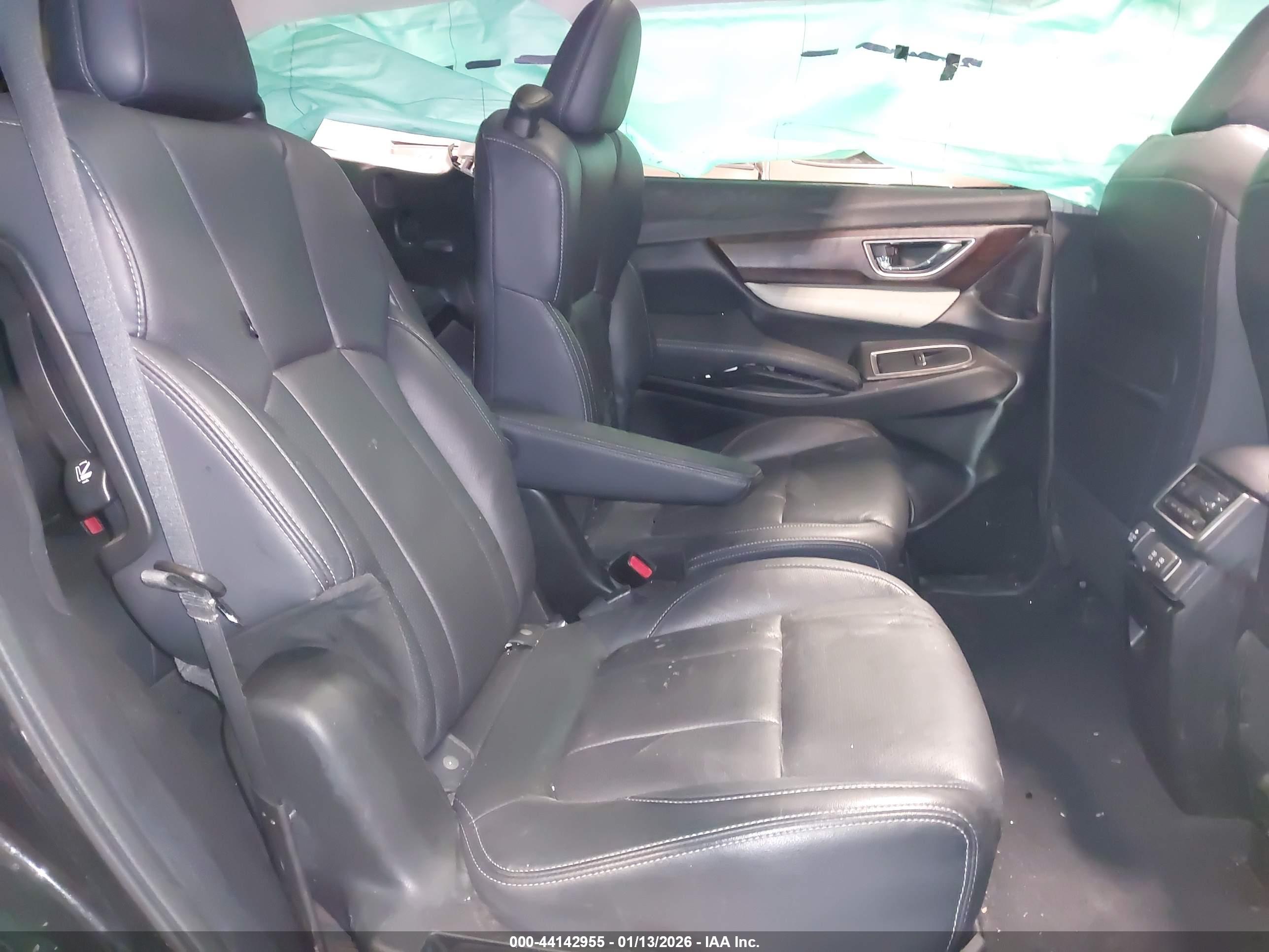 SUBARU ASCENT image 8