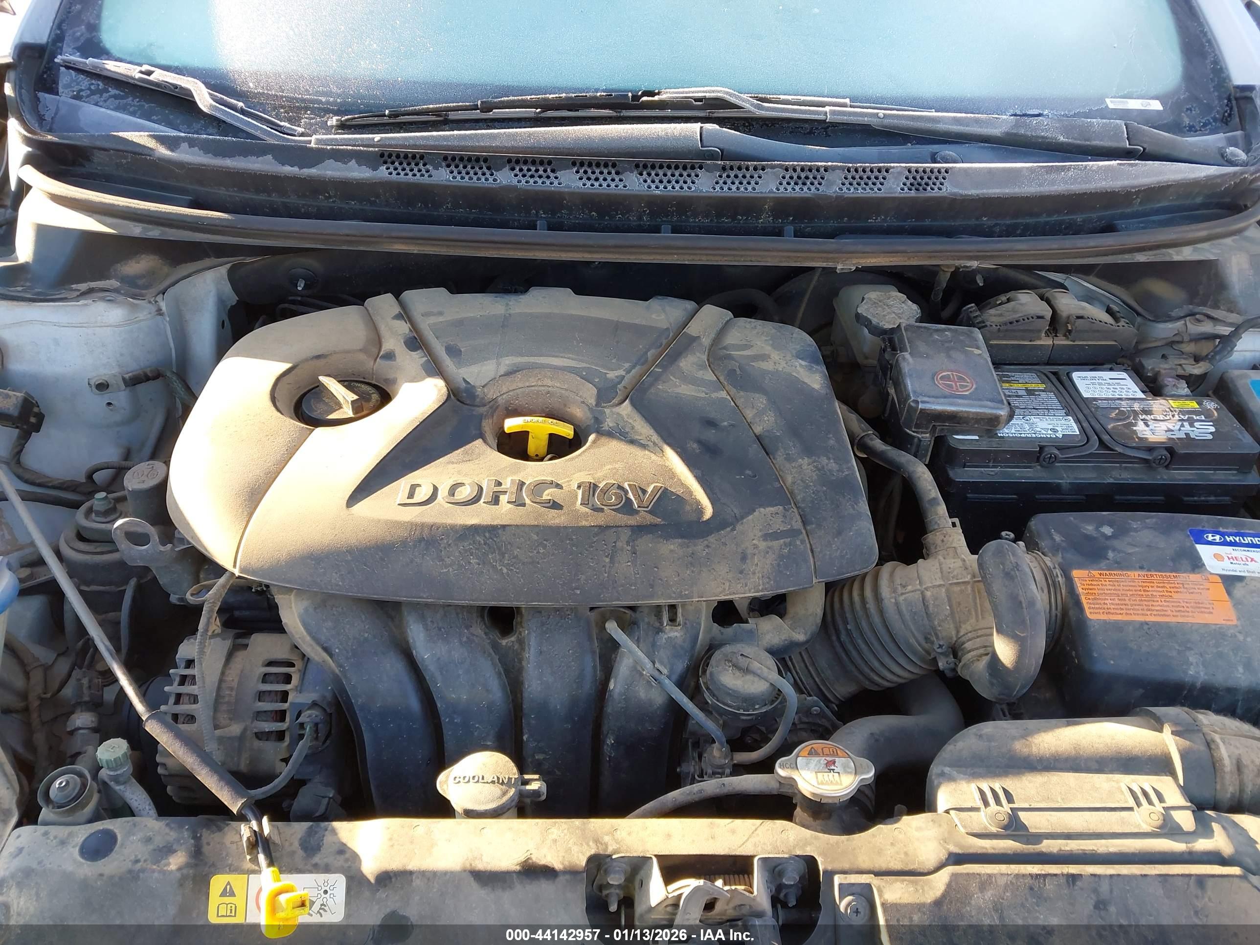 HYUNDAI ELANTRA image 10