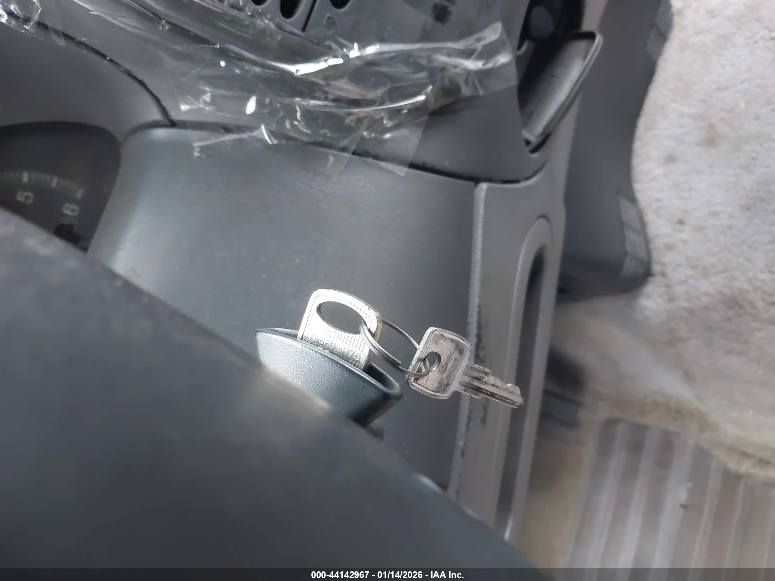 FORD F-150 image 11