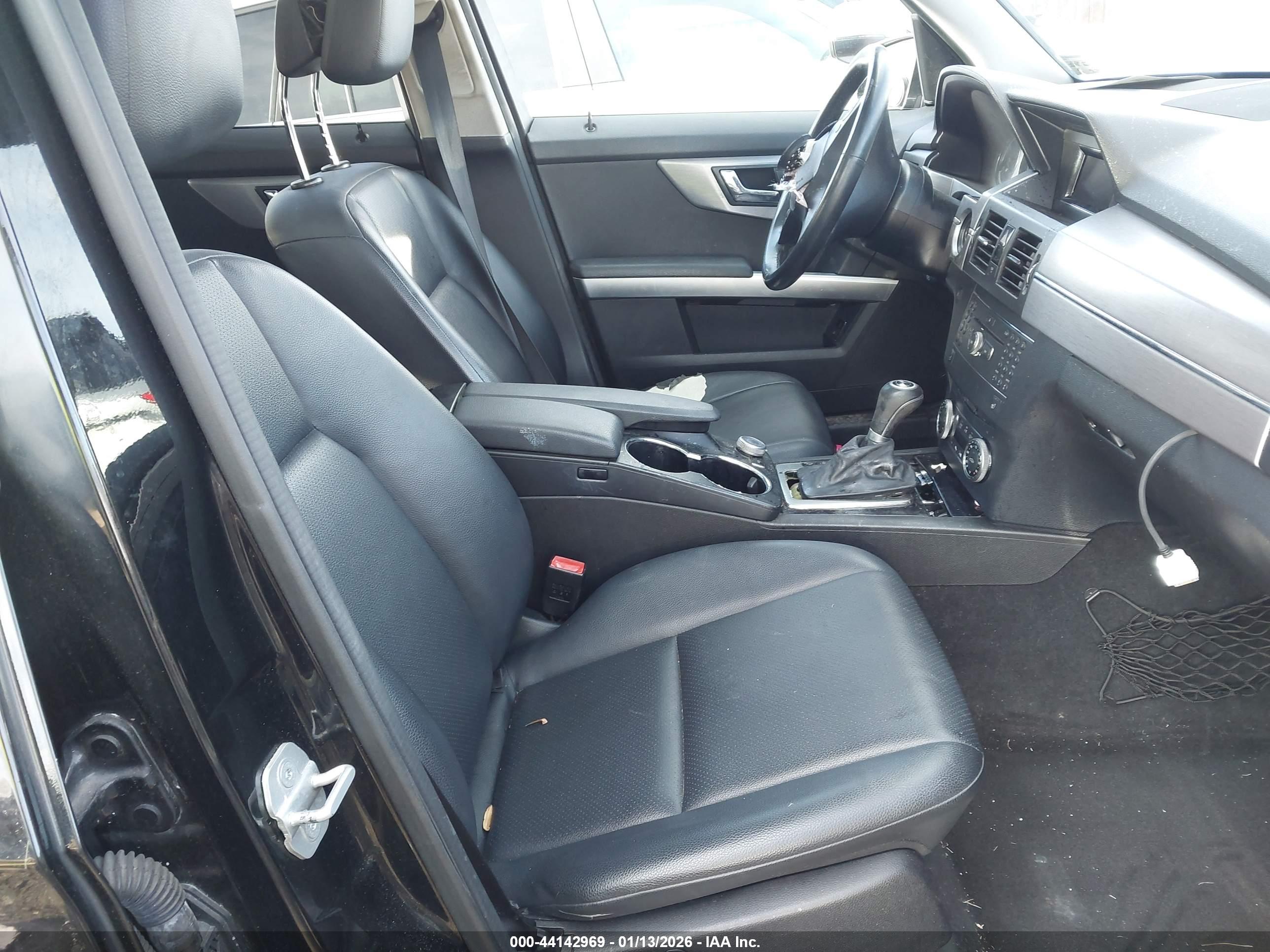 MERCEDES-BENZ GLK image 5
