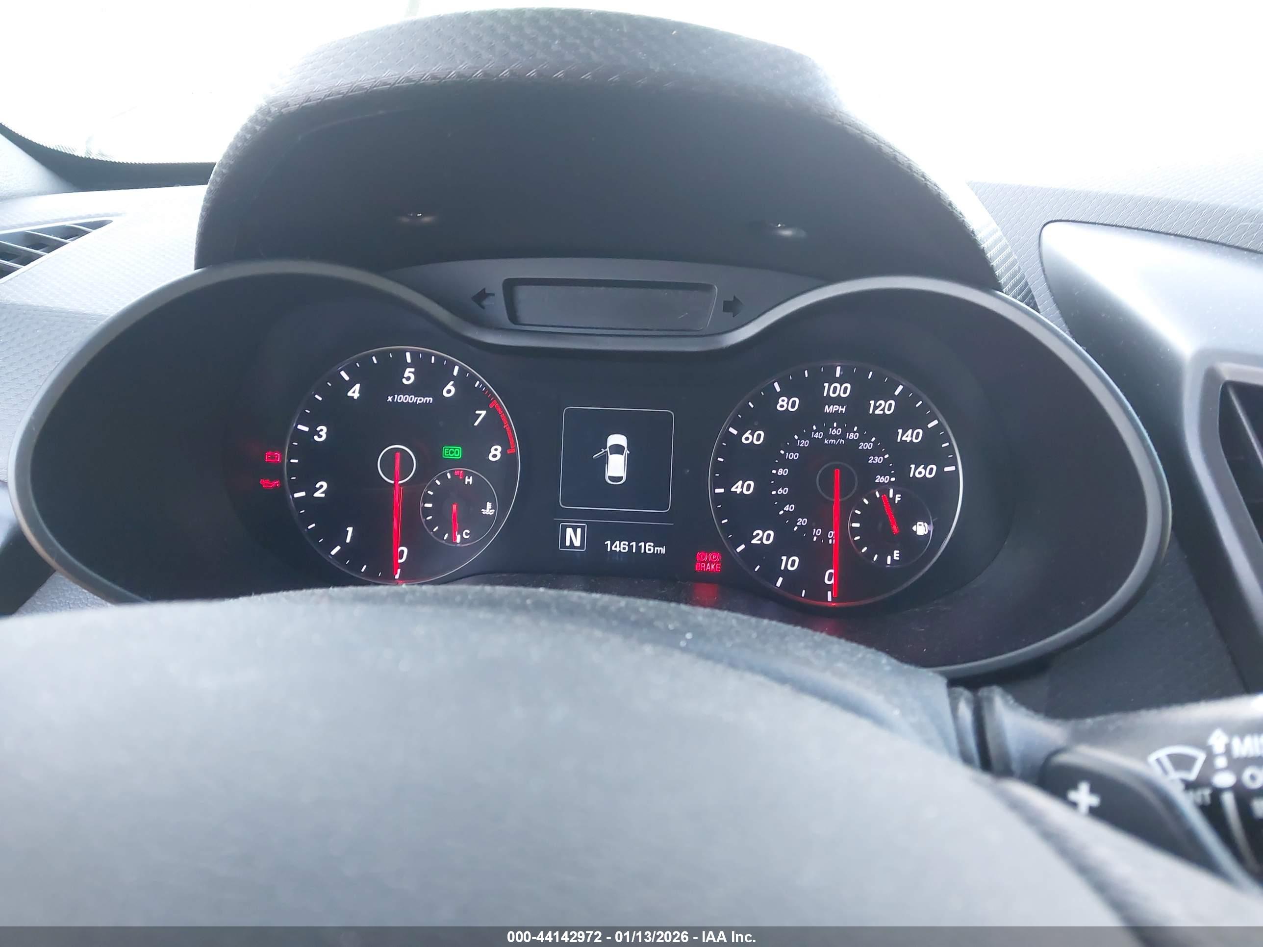HYUNDAI VELOSTER image 7