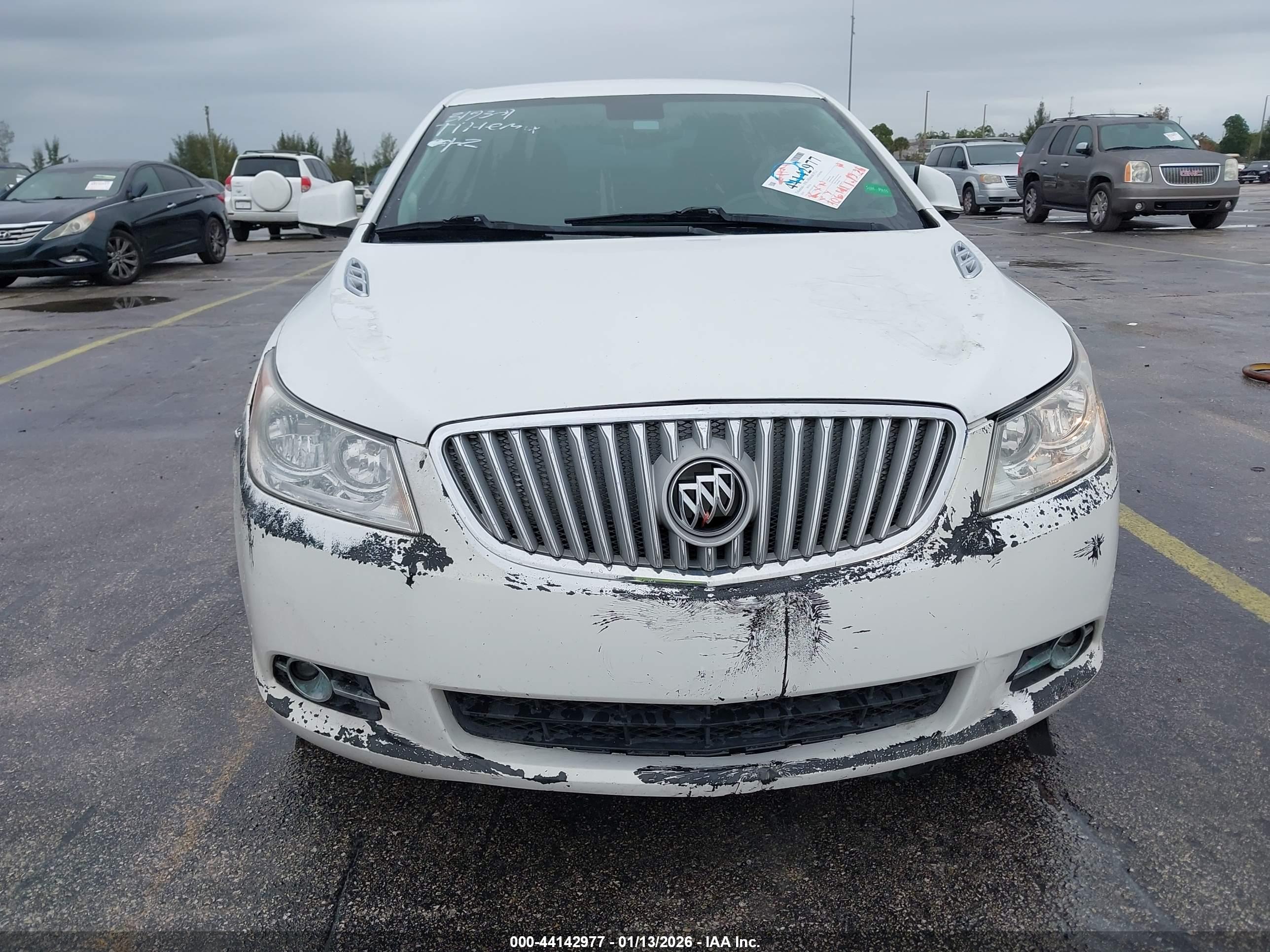 BUICK LACROSSE image 6
