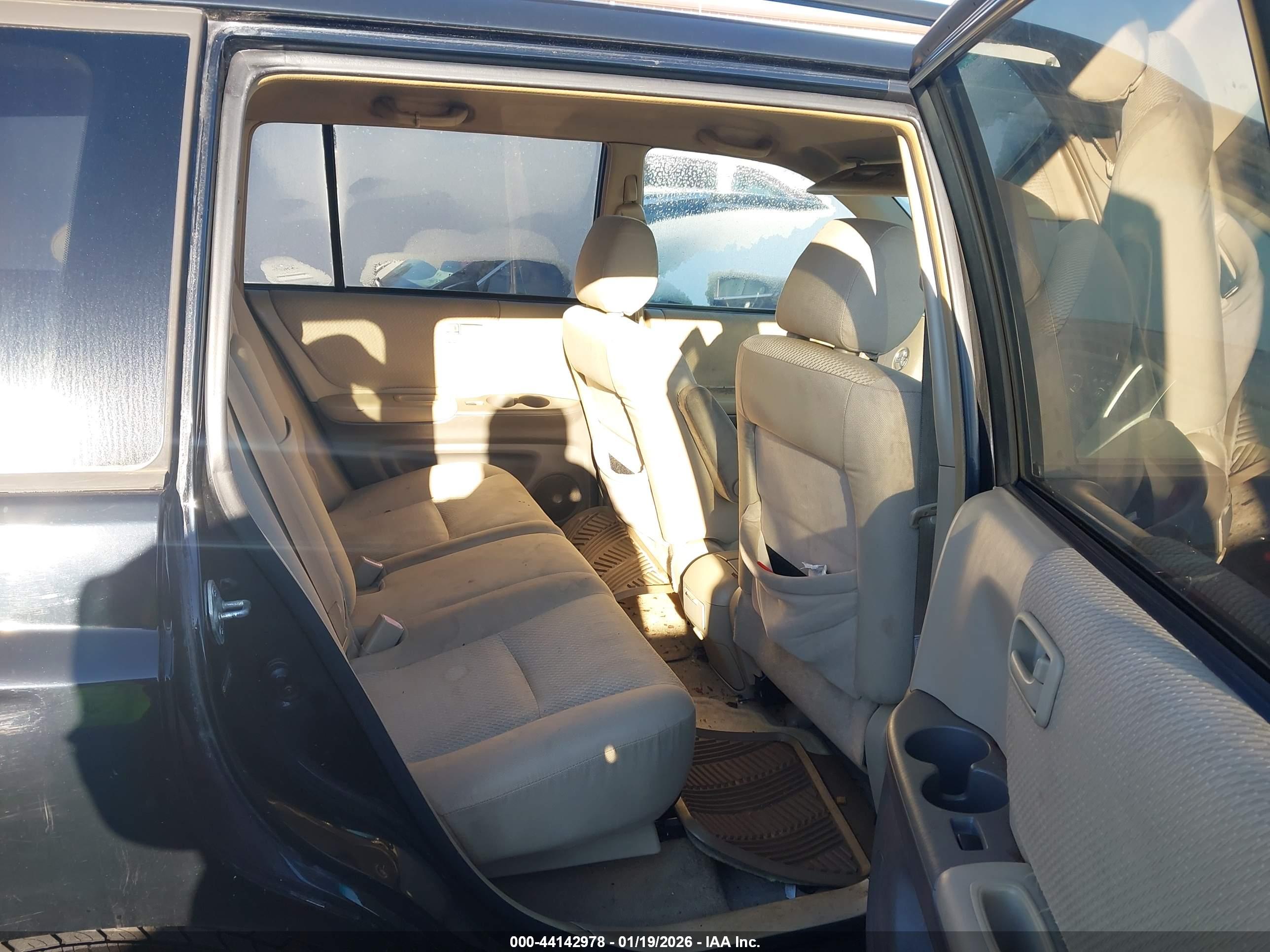 TOYOTA HIGHLANDER image 8