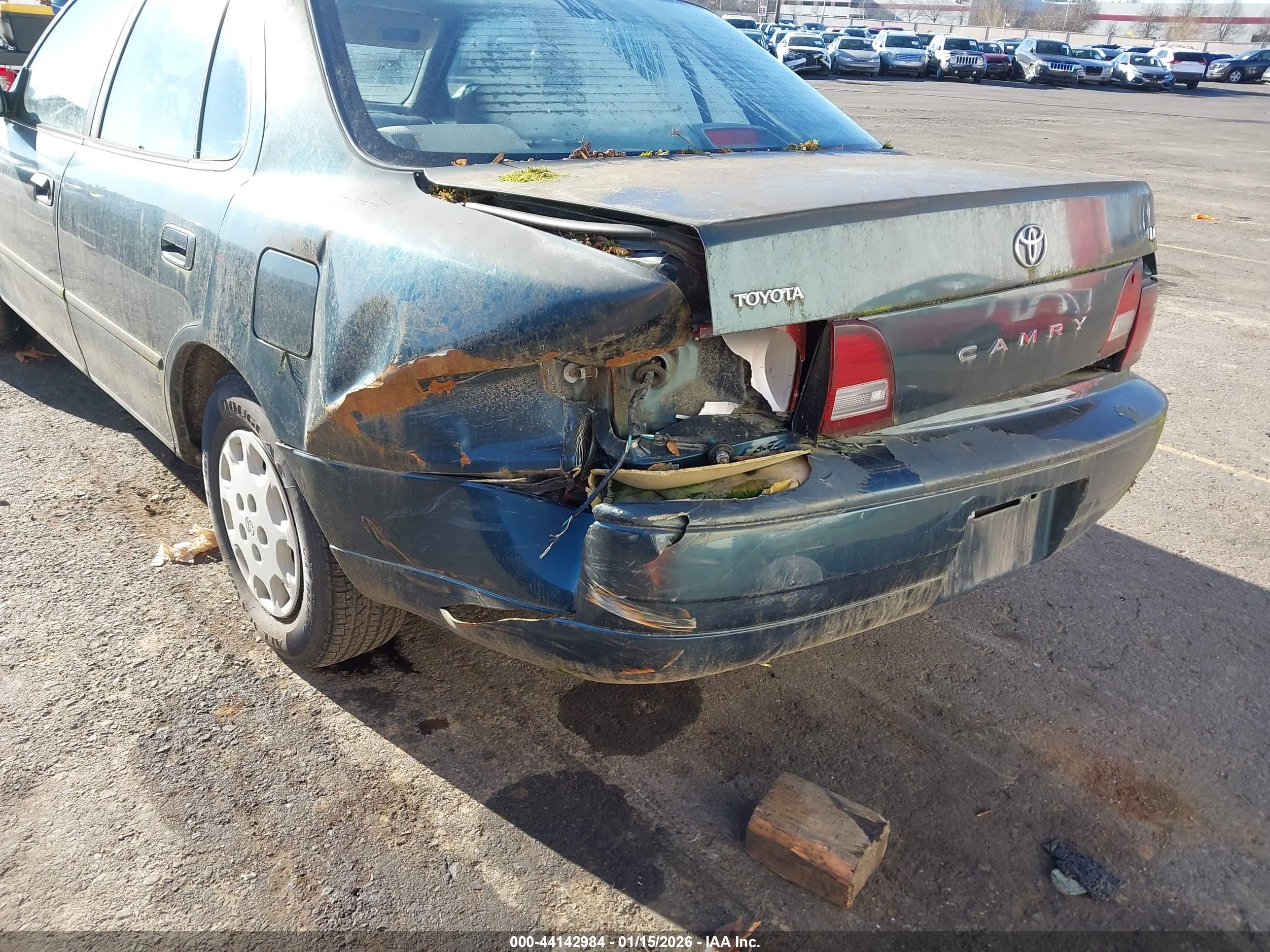 TOYOTA CAMRY image 6