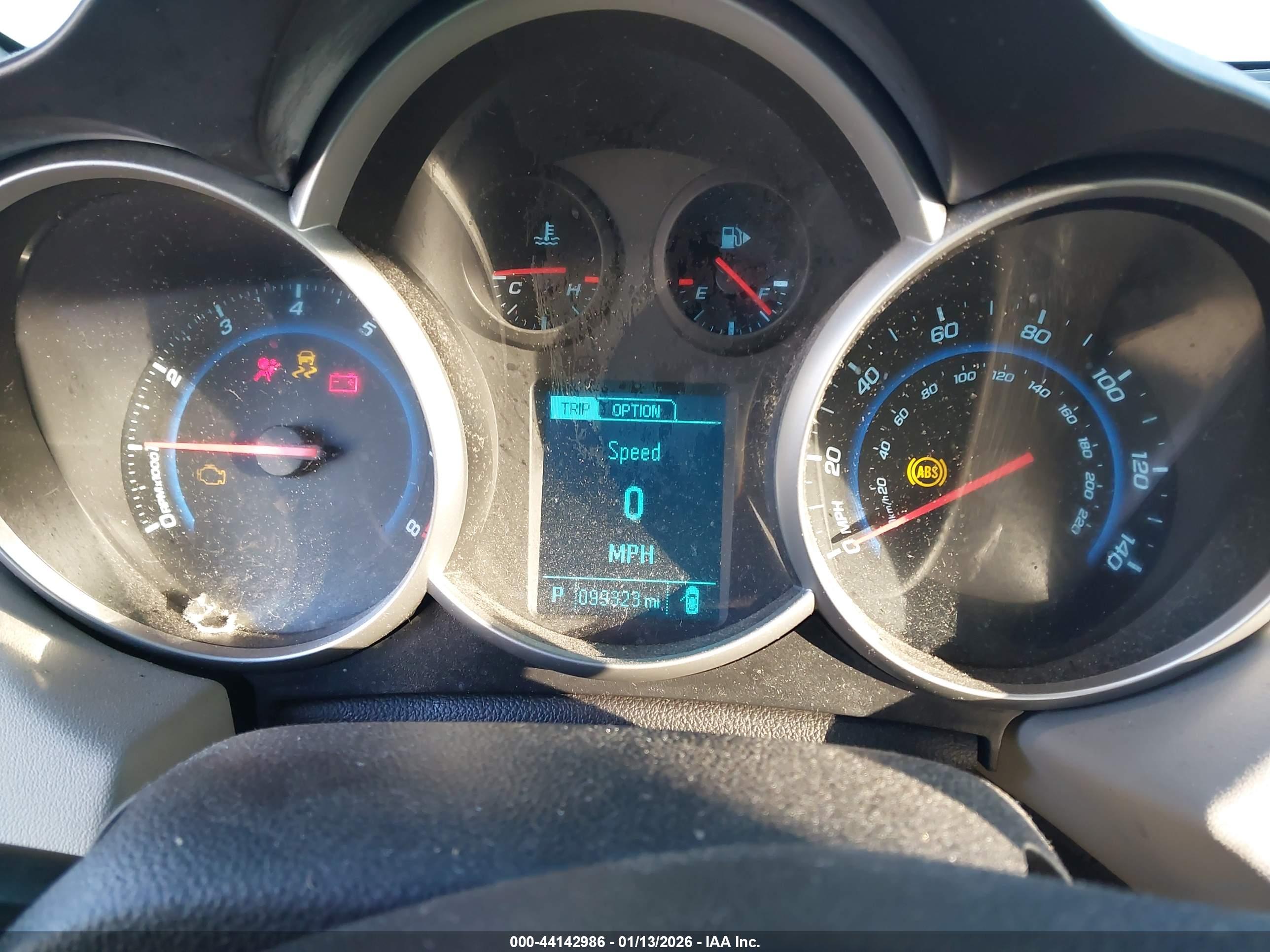 CHEVROLET CRUZE image 7