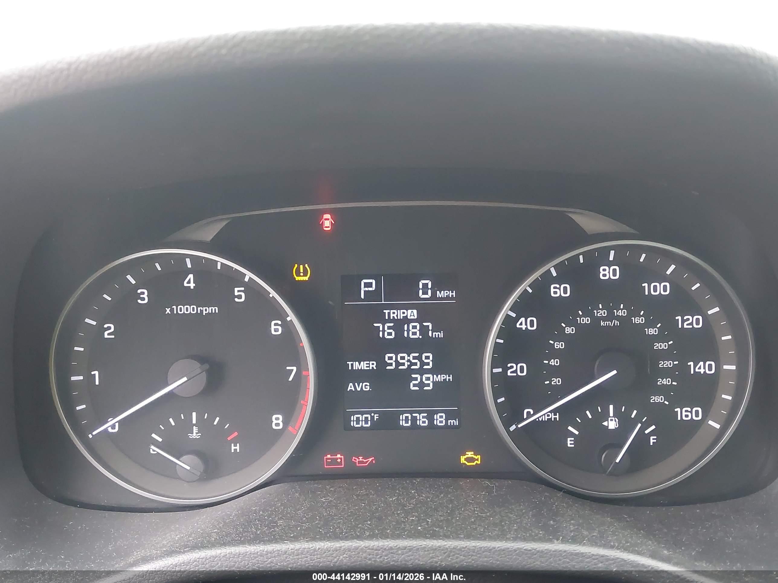 HYUNDAI ELANTRA image 7