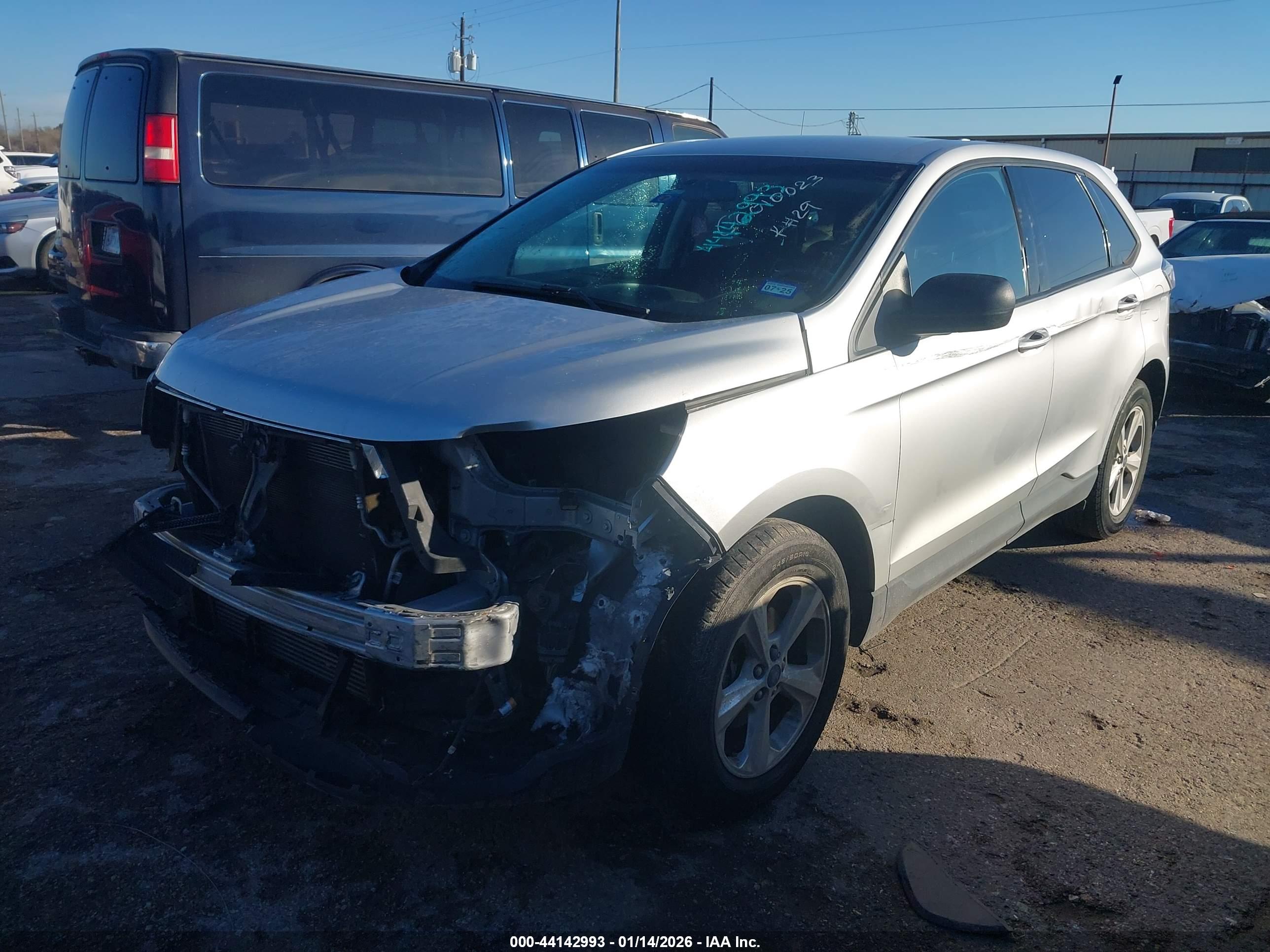 FORD EDGE image 2