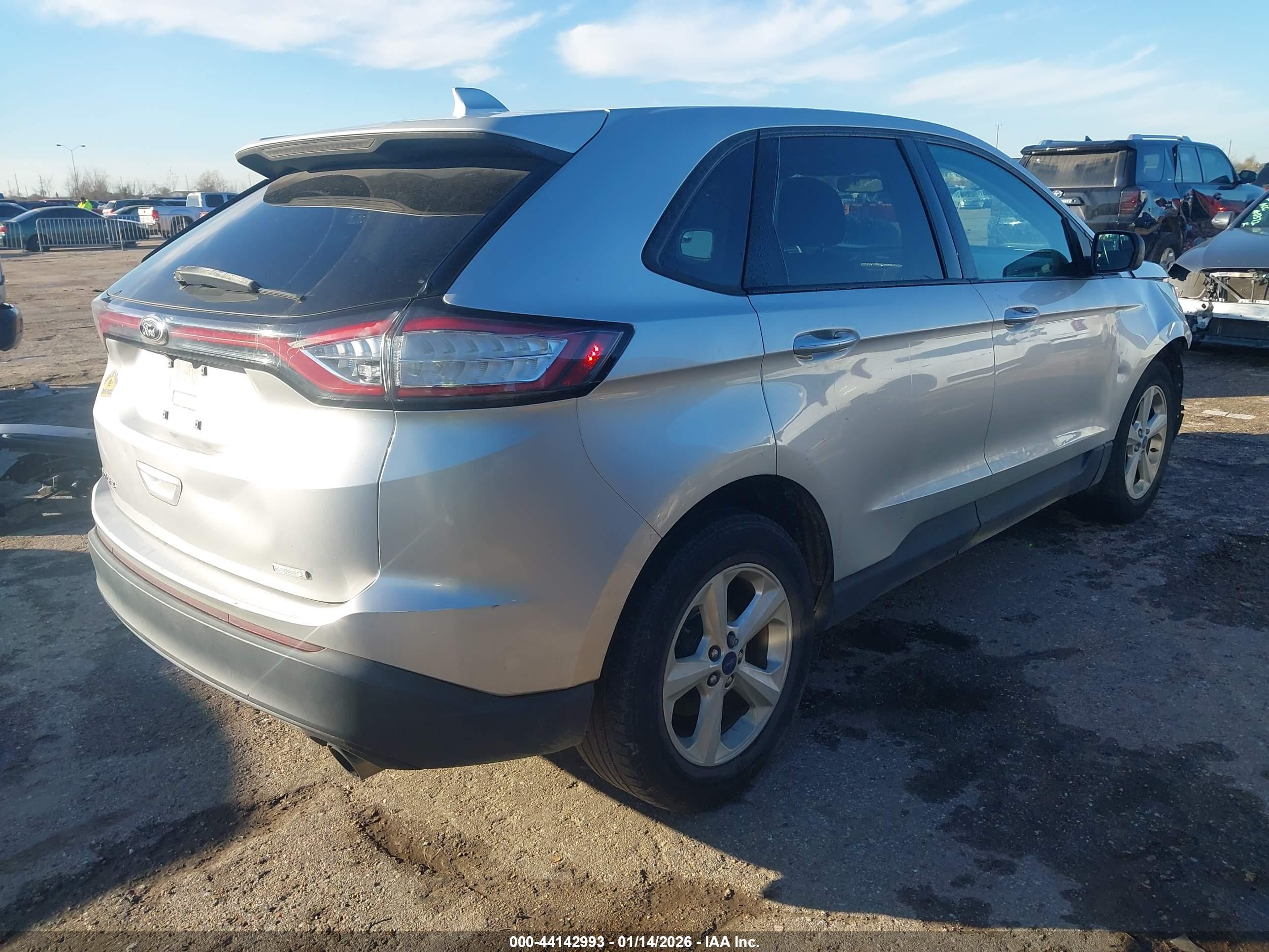 FORD EDGE image 4