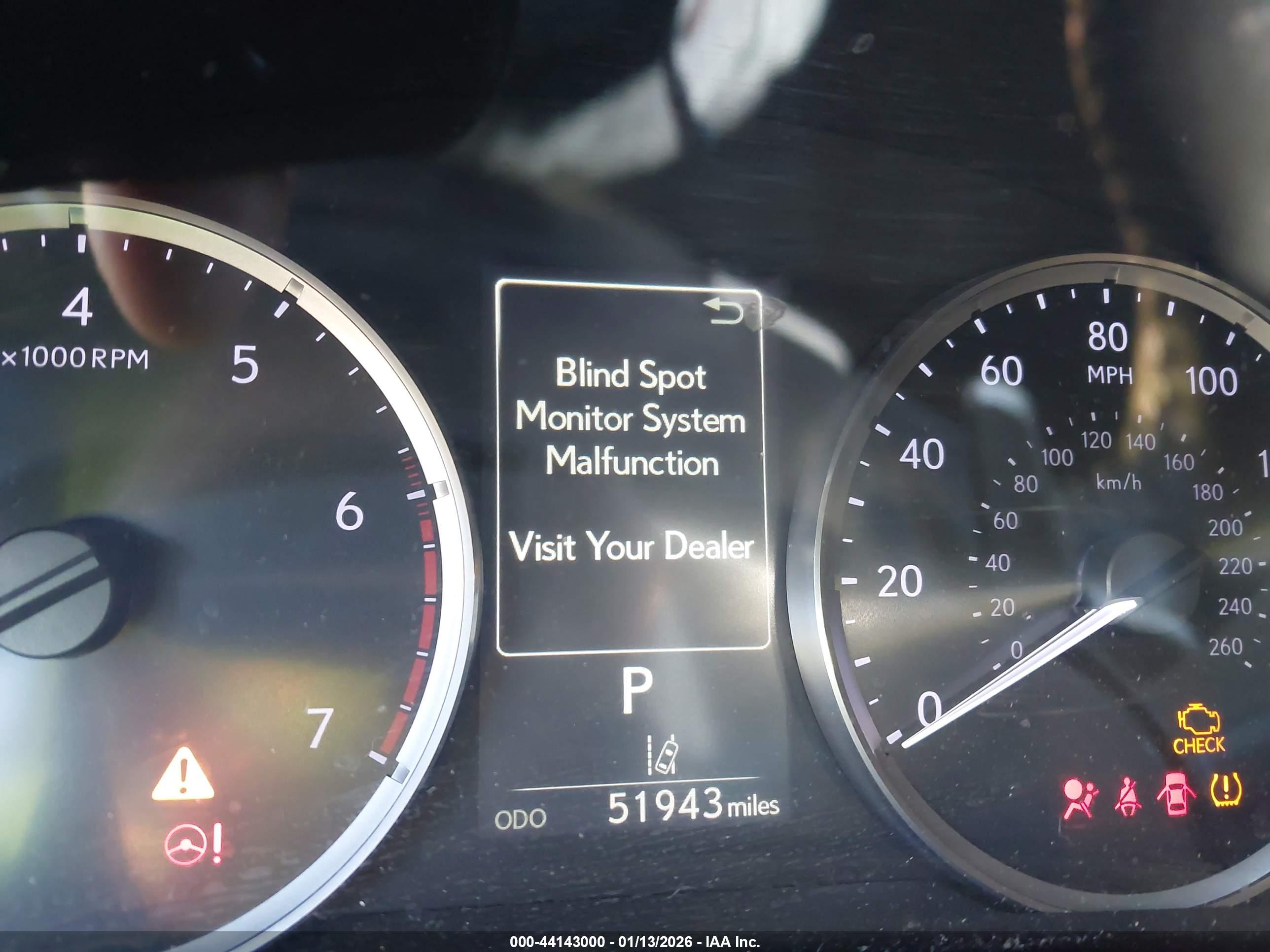 LEXUS RC image 7