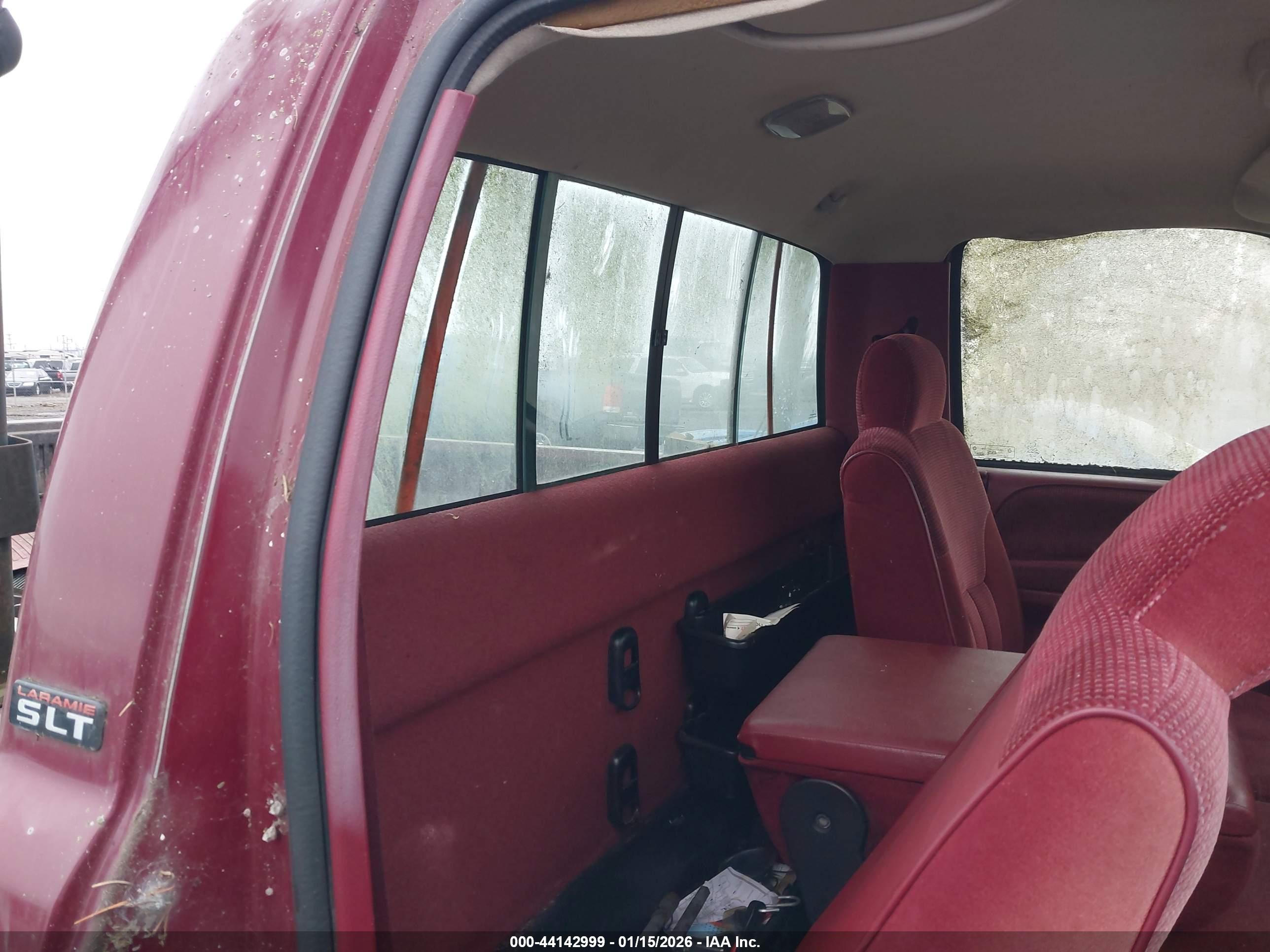 DODGE RAM image 8