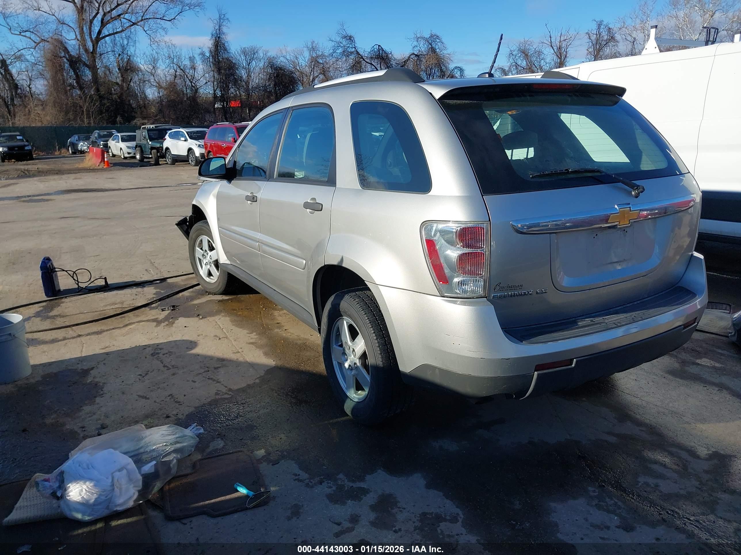 CHEVROLET EQUINOX image 3