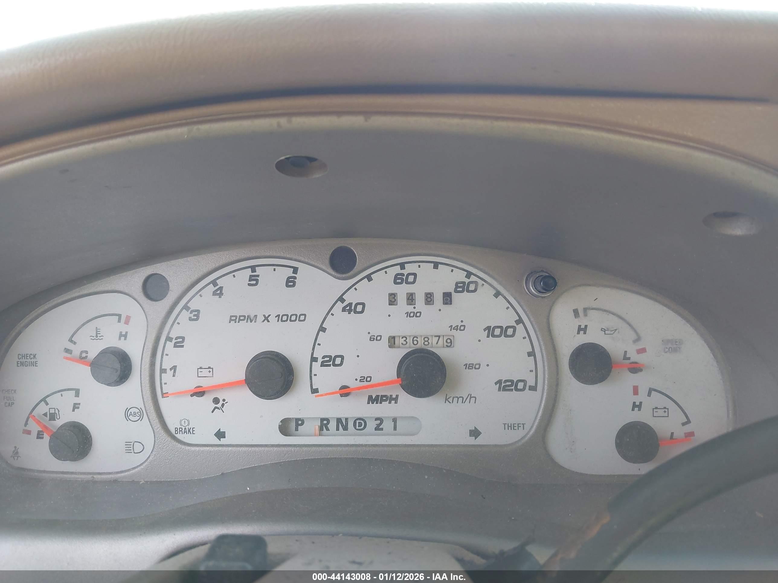 FORD EXPLORER image 7