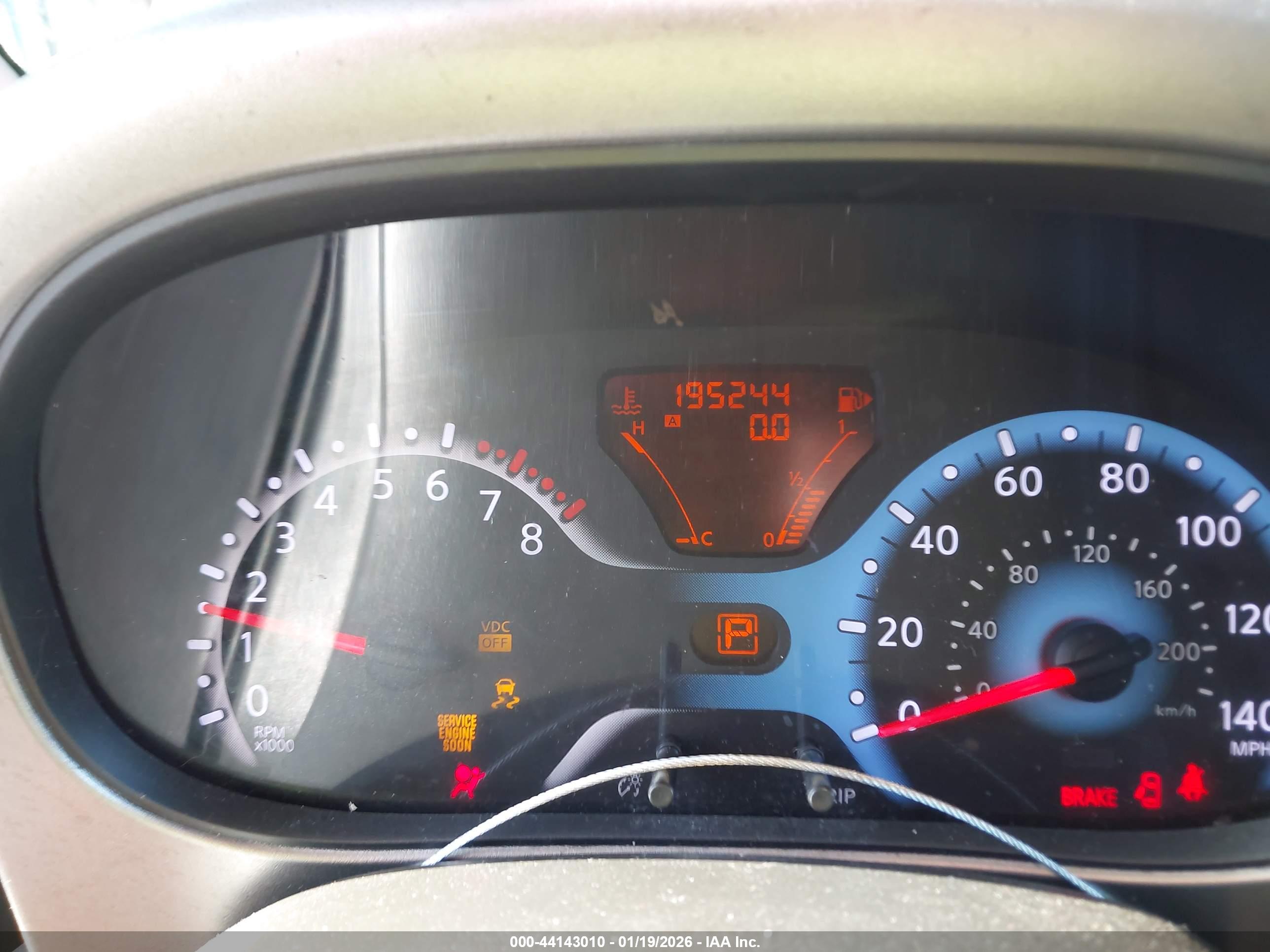 NISSAN CUBE image 7