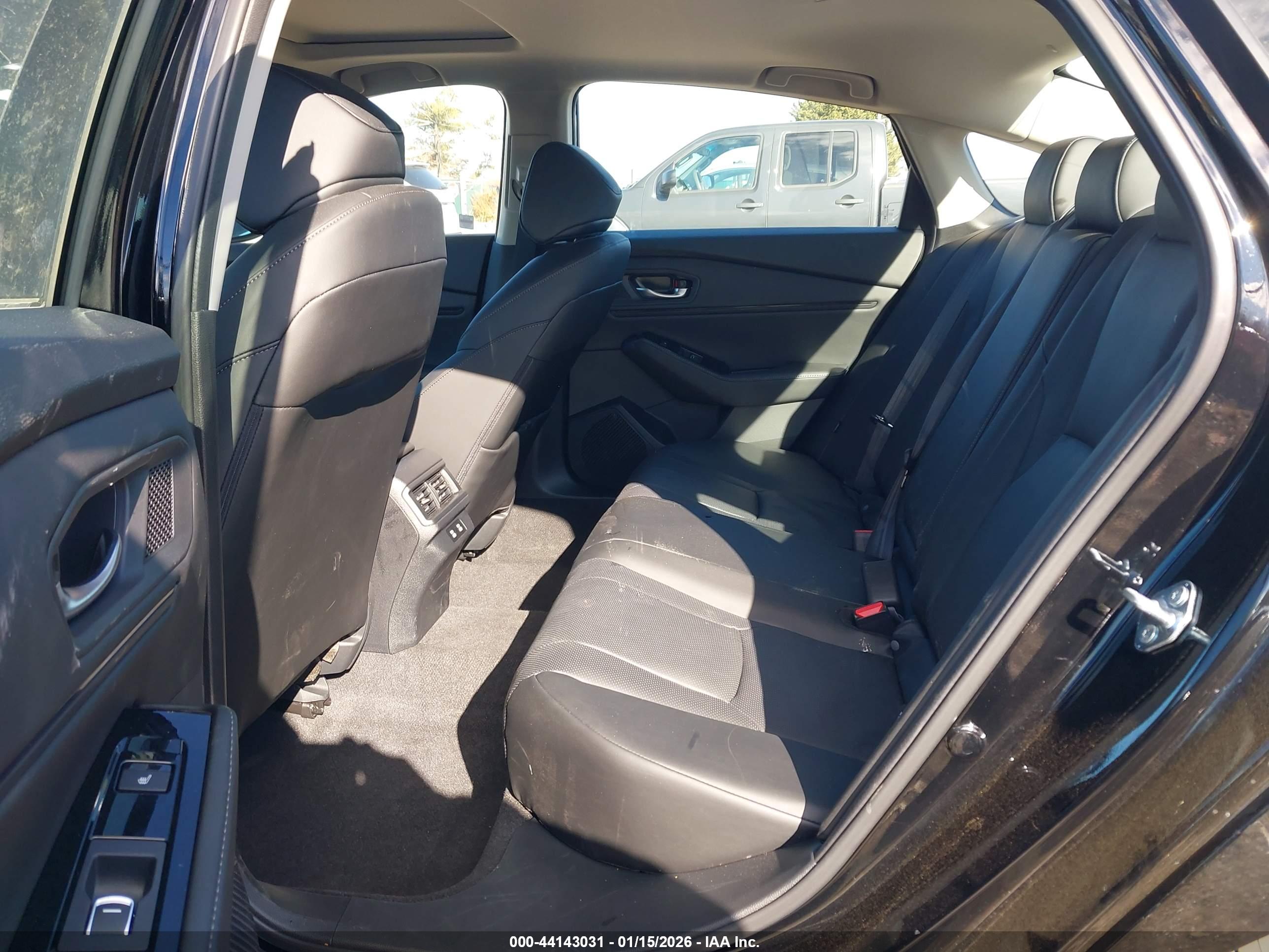 HONDA ACCORD image 8